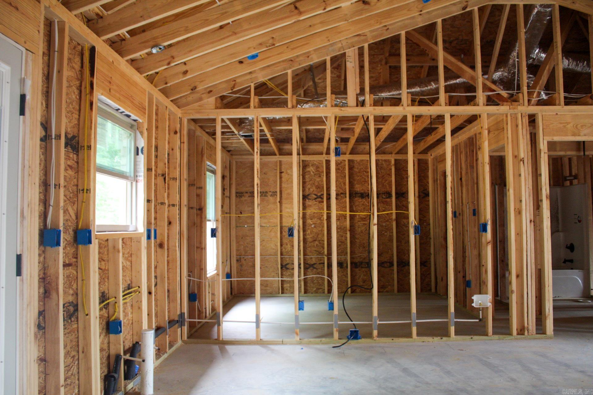 PAW'S PLACE - Residential