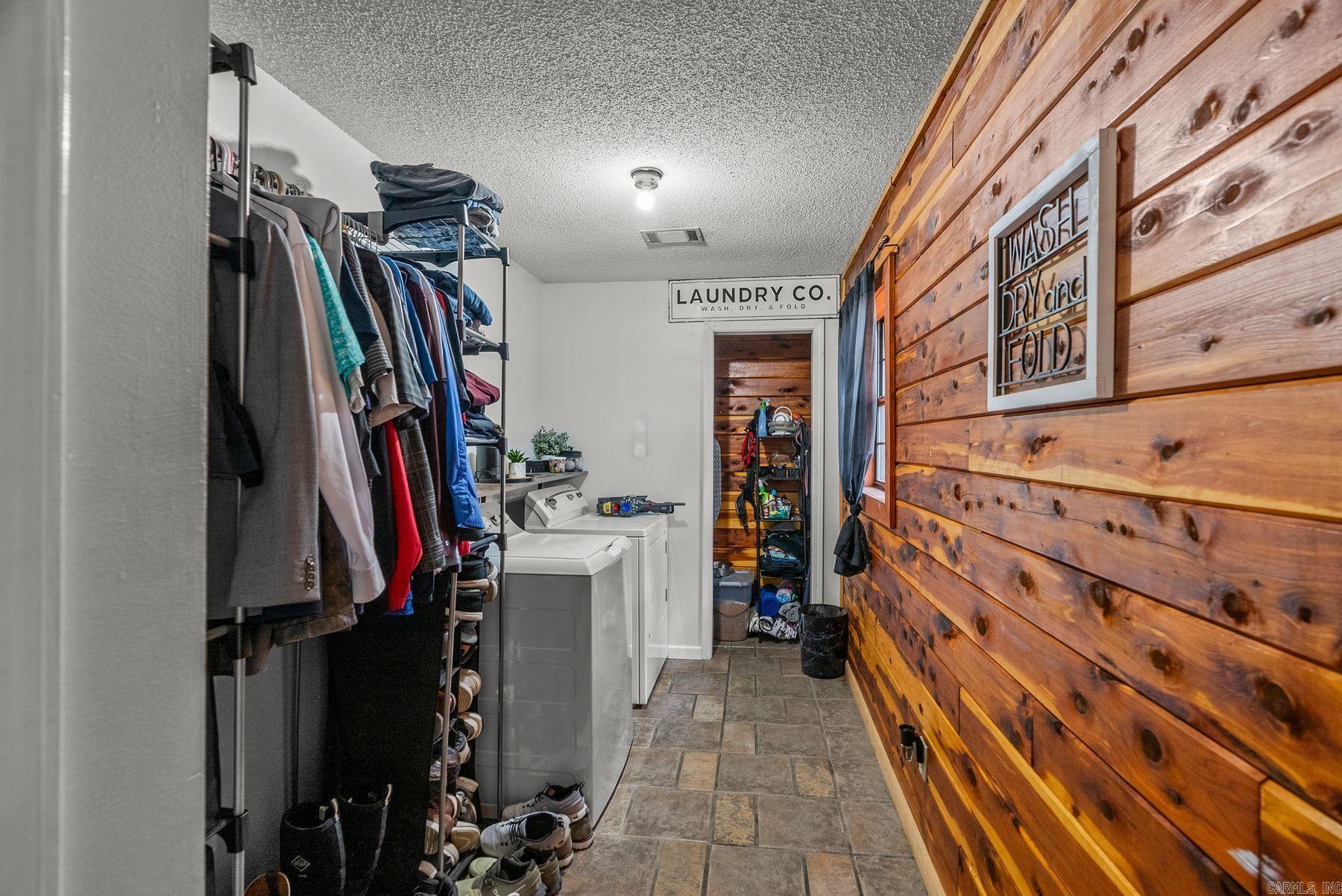 Briarwood - Residential