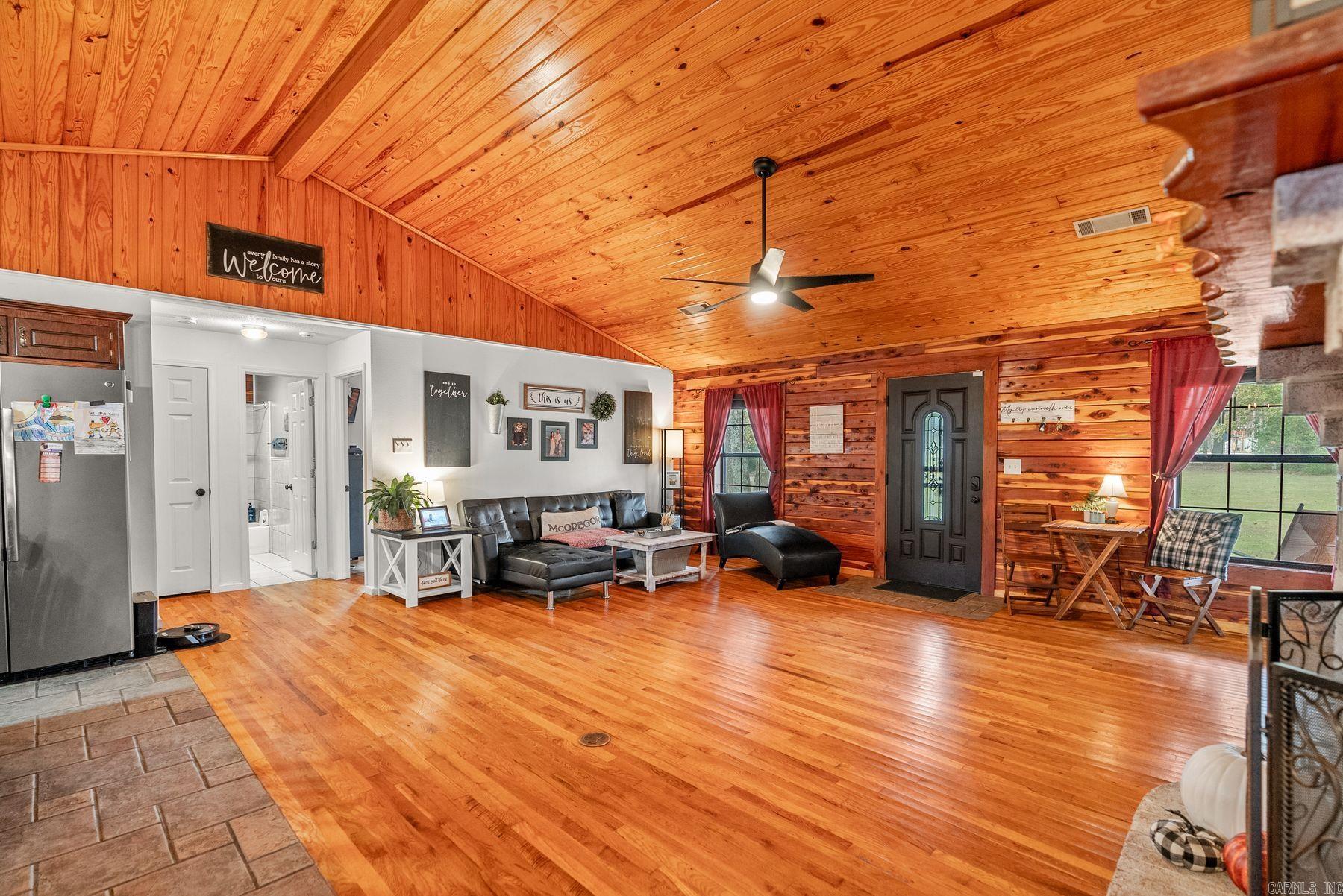Briarwood - Residential