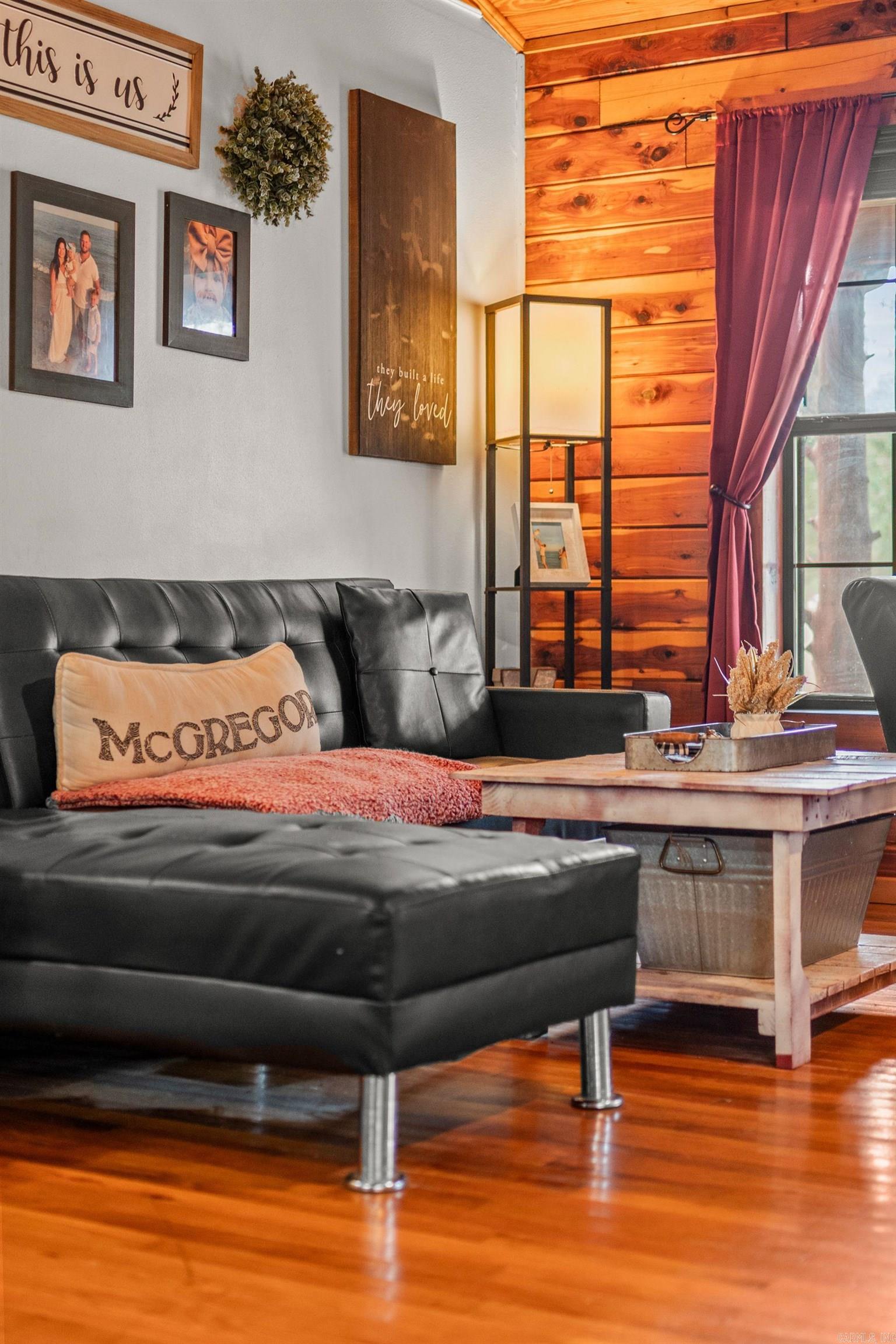 Briarwood - Residential