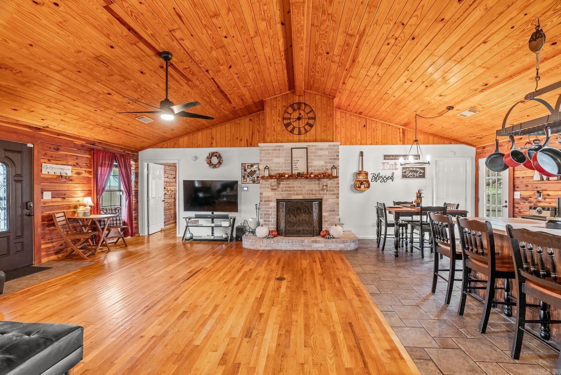 Briarwood - Residential
