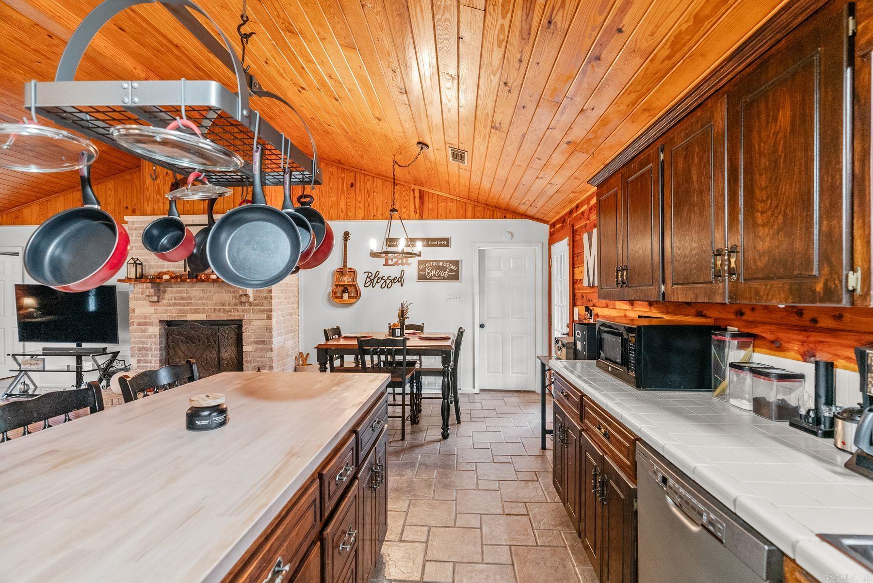 Briarwood - Residential