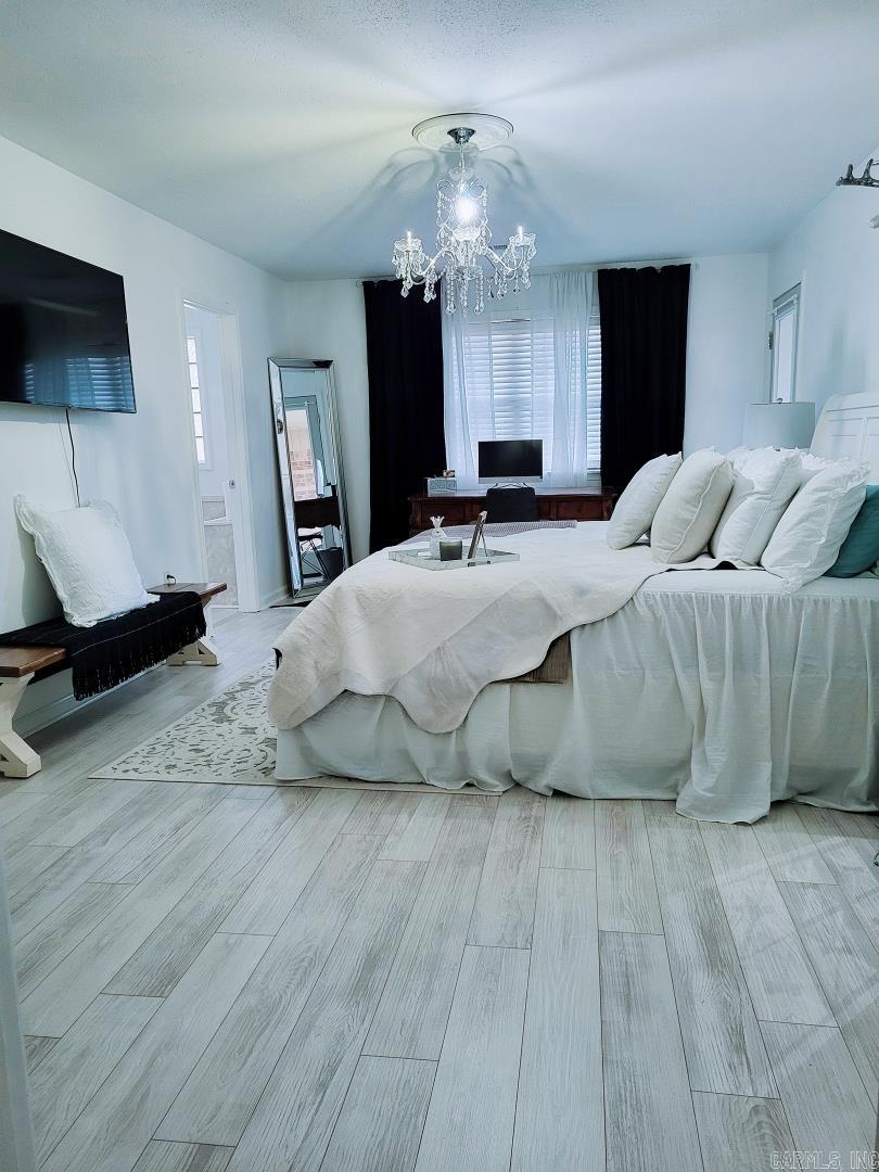 BELLE MEADE - Residential