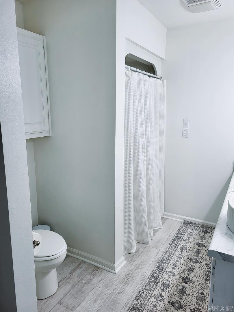 BELLE MEADE - Residential