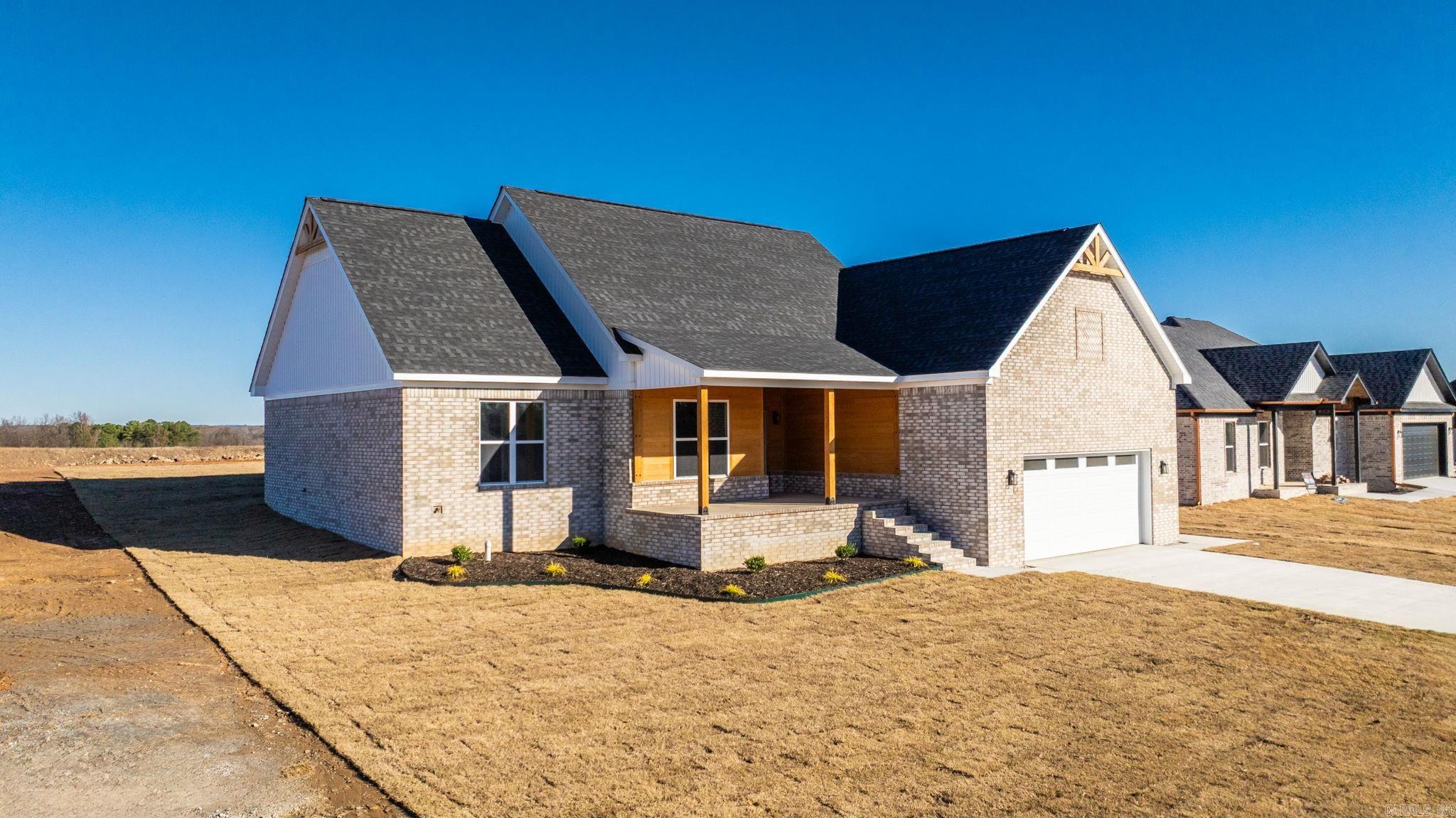 HIDDEN VALLEY ESTATES - Residential