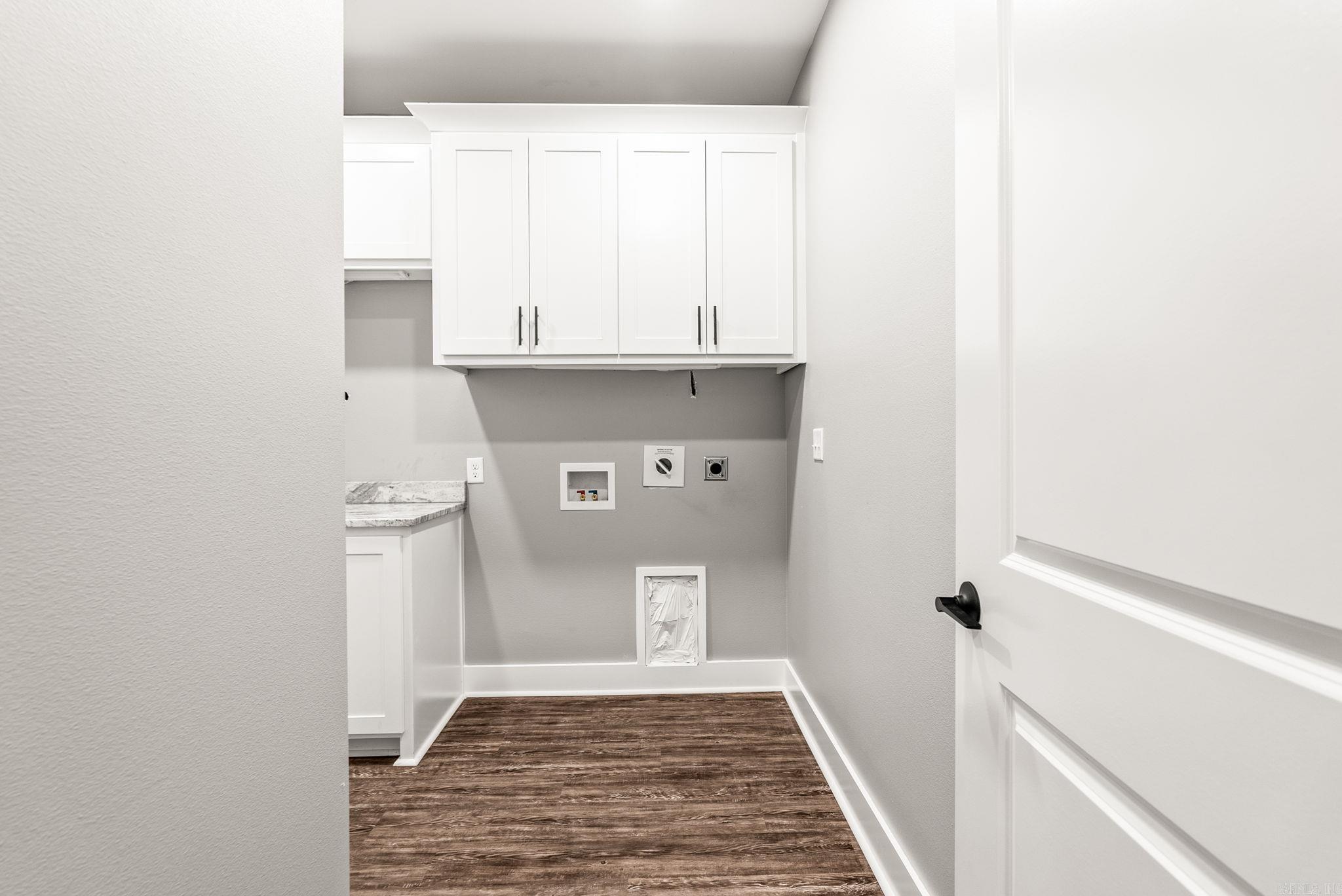 HIDDEN VALLEY ESTATES - Residential