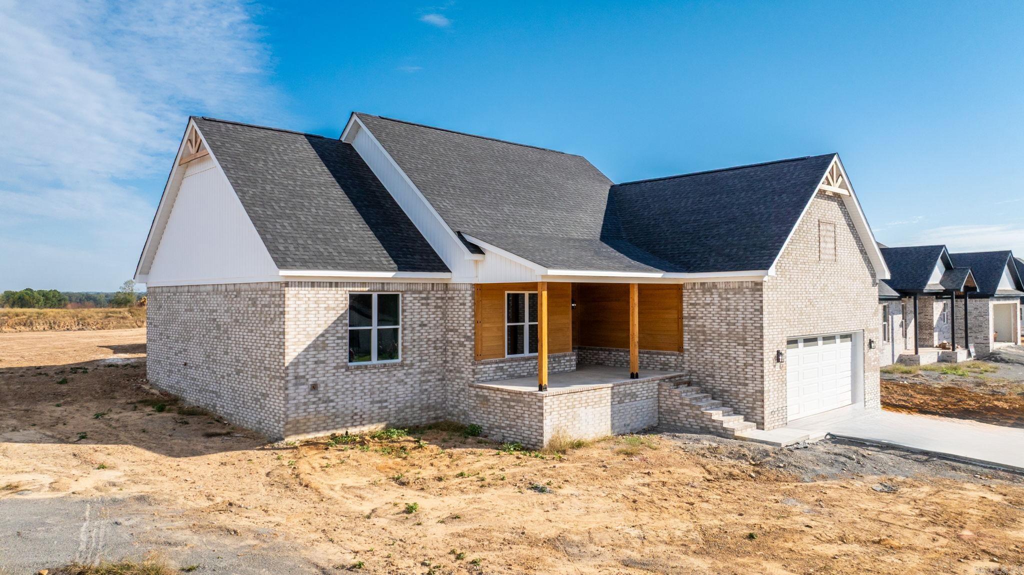 HIDDEN VALLEY ESTATES - Residential