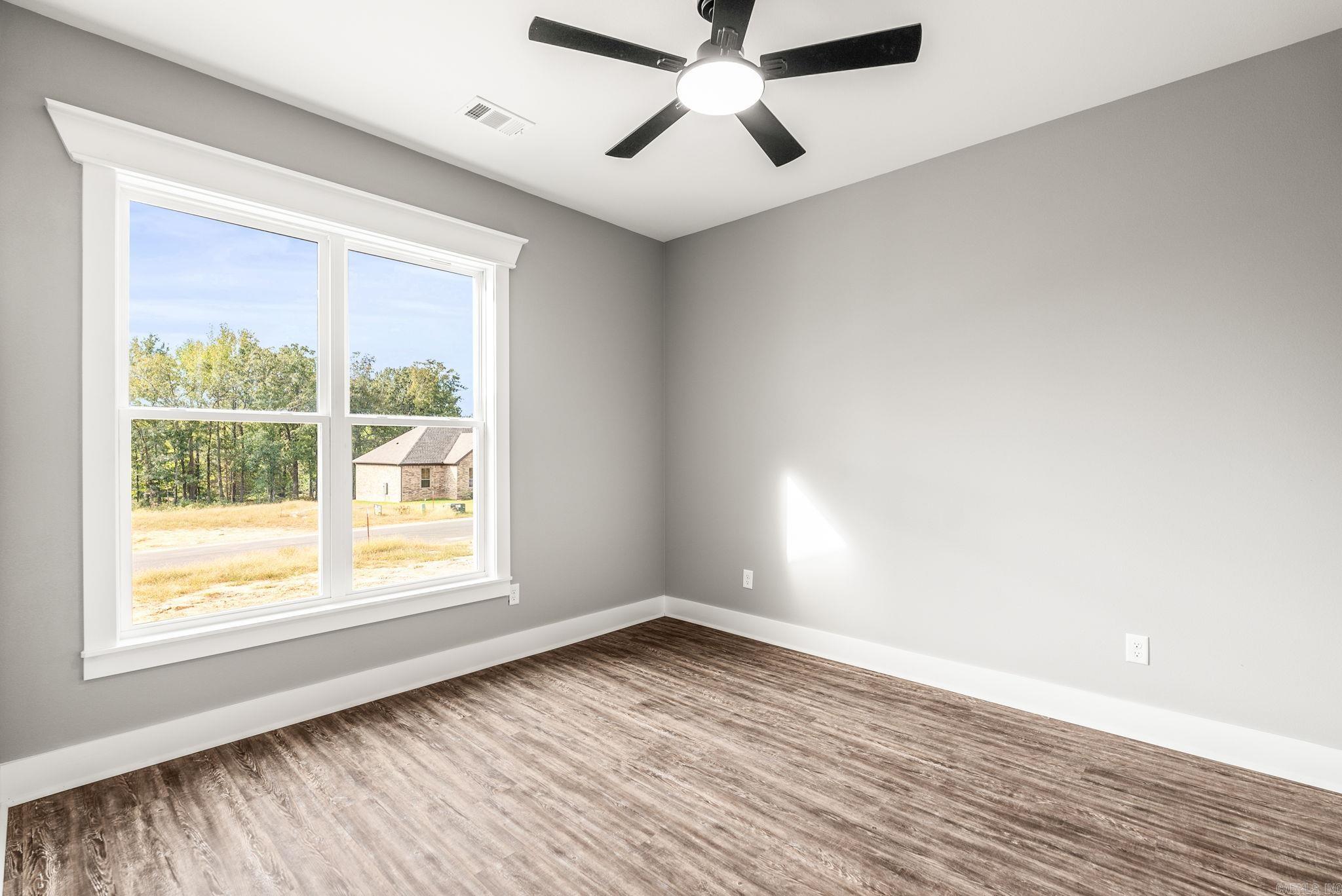 HIDDEN VALLEY ESTATES - Residential