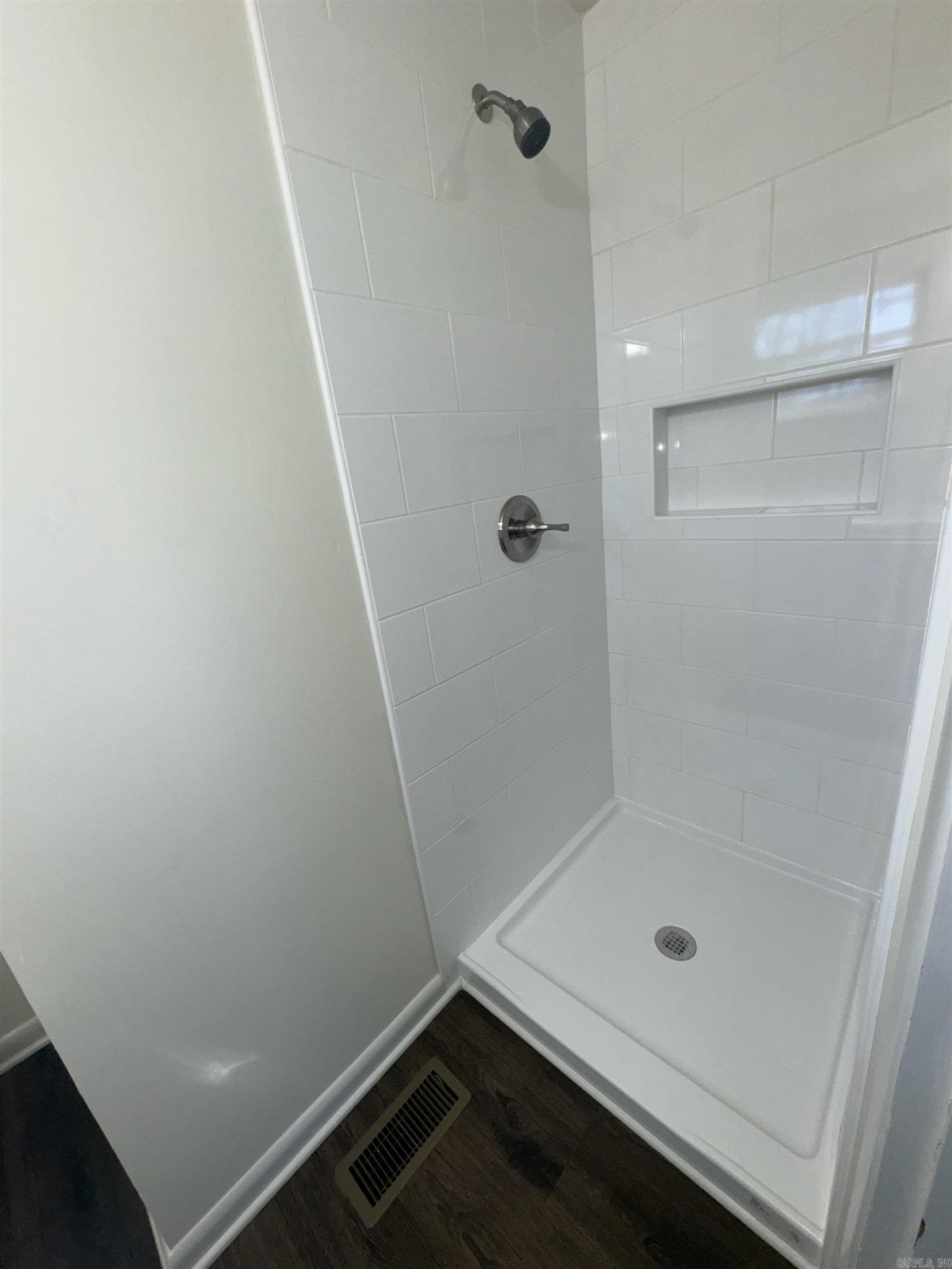 EASTWOOD HGTS - Residential