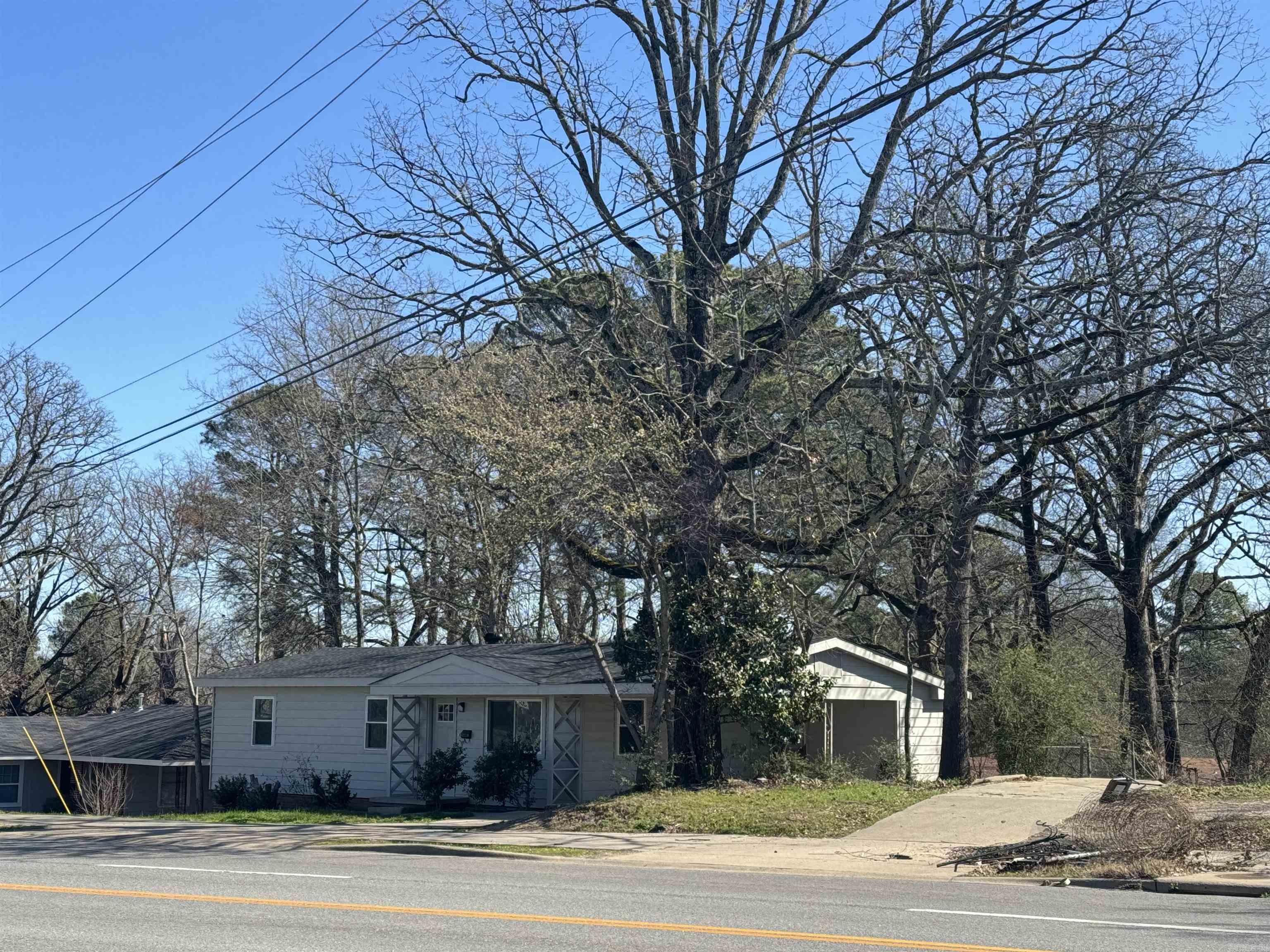 EASTWOOD HGTS - Residential