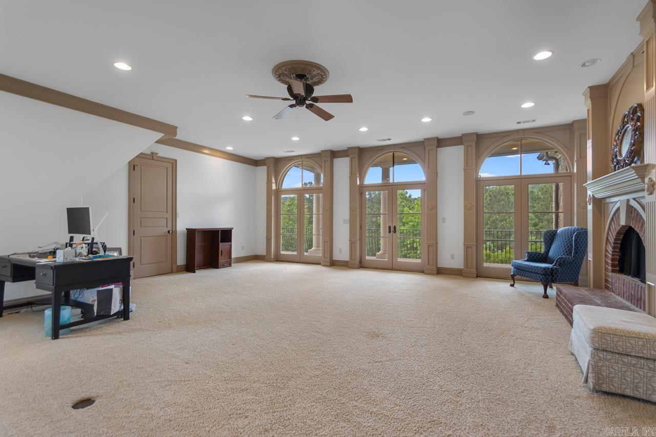 VALLEY FALLS ESTATES - Residential
