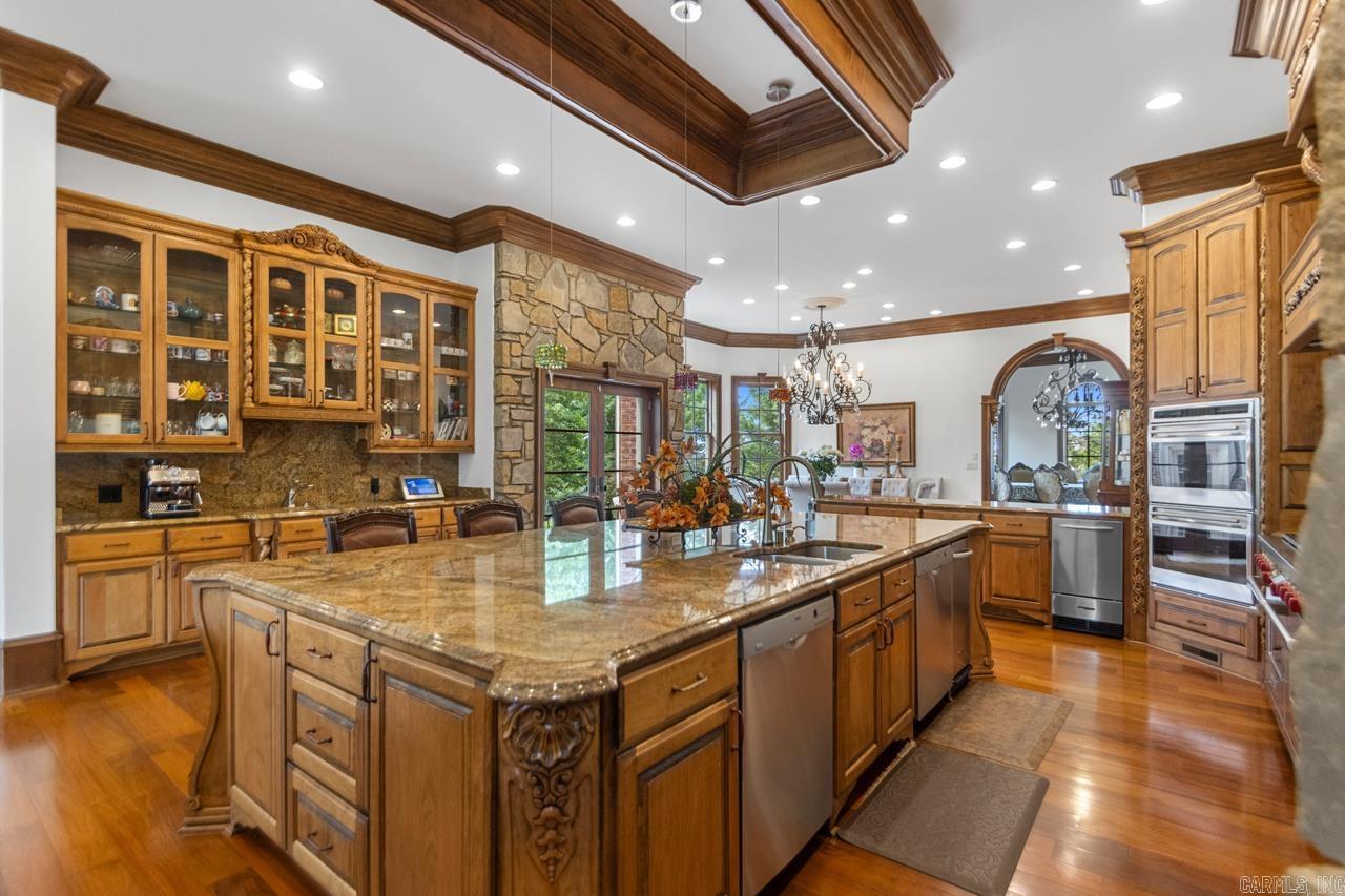 VALLEY FALLS ESTATES - Residential