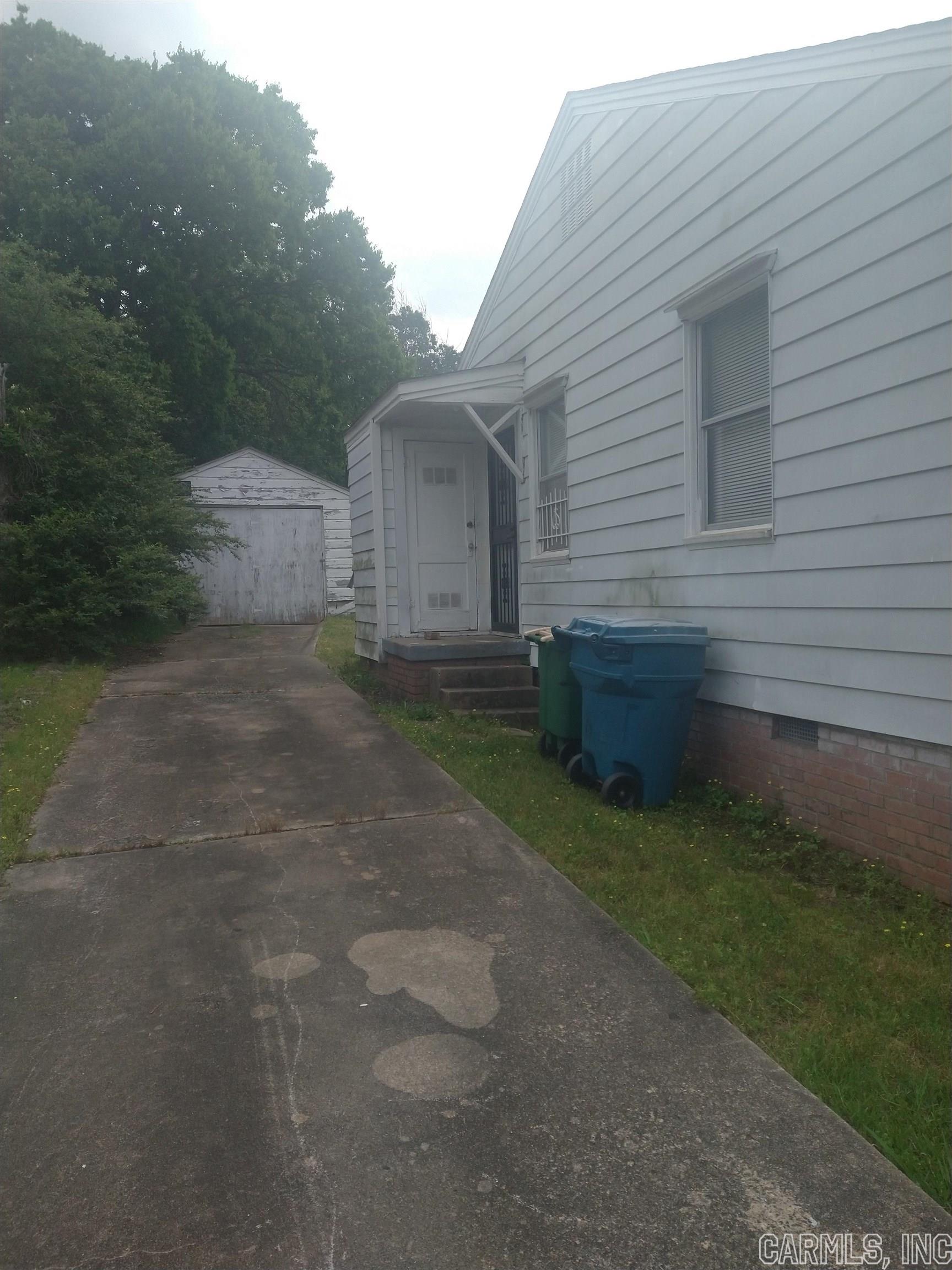 Buhlers 9th - Residential Lease