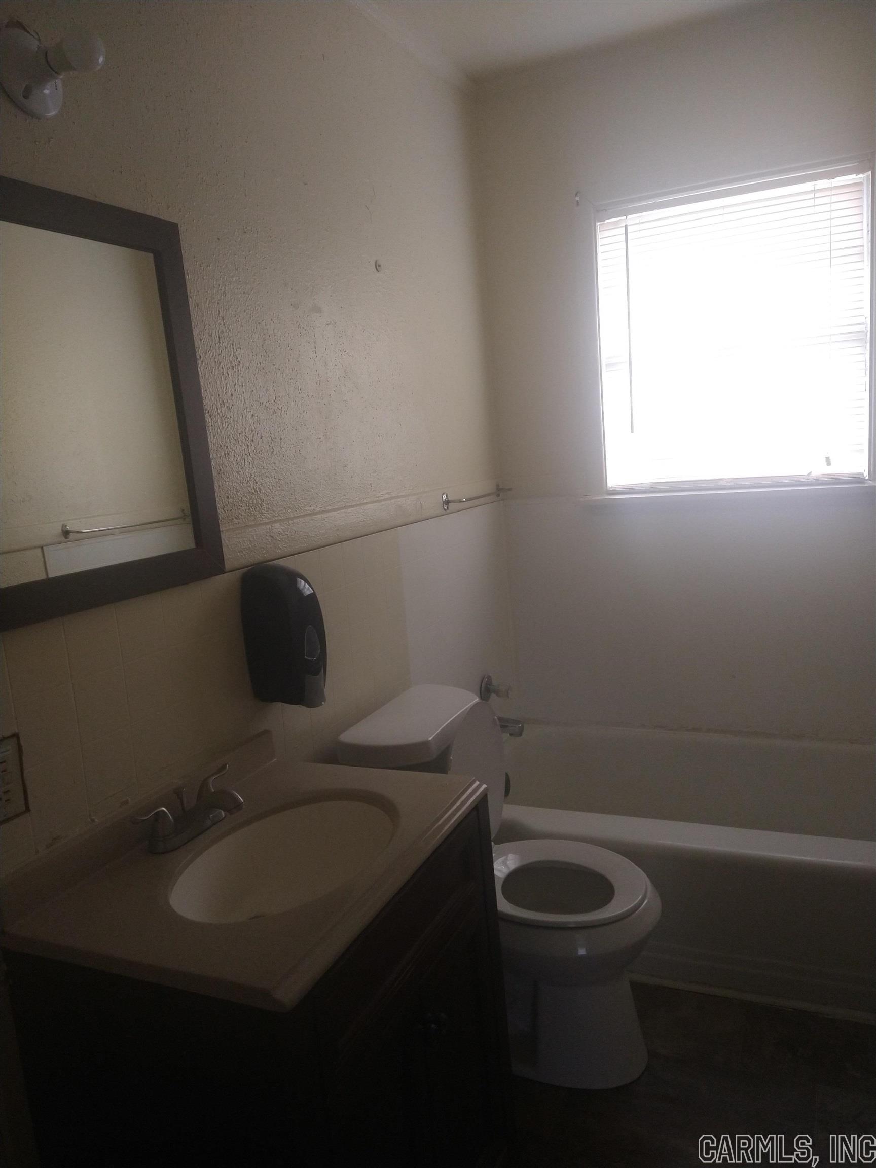 Buhlers 9th - Residential Lease