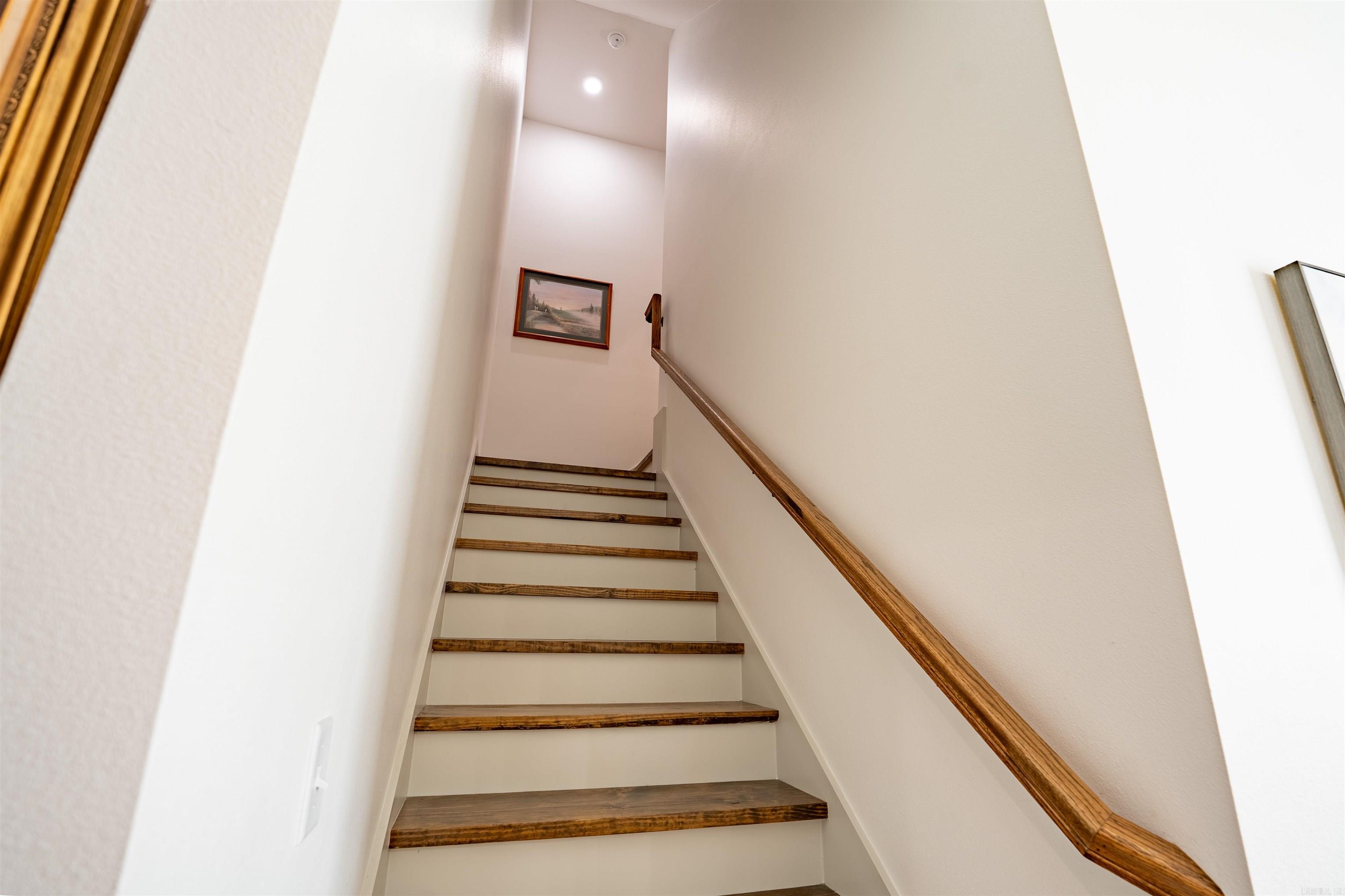 DIAMONDHEAD - Residential