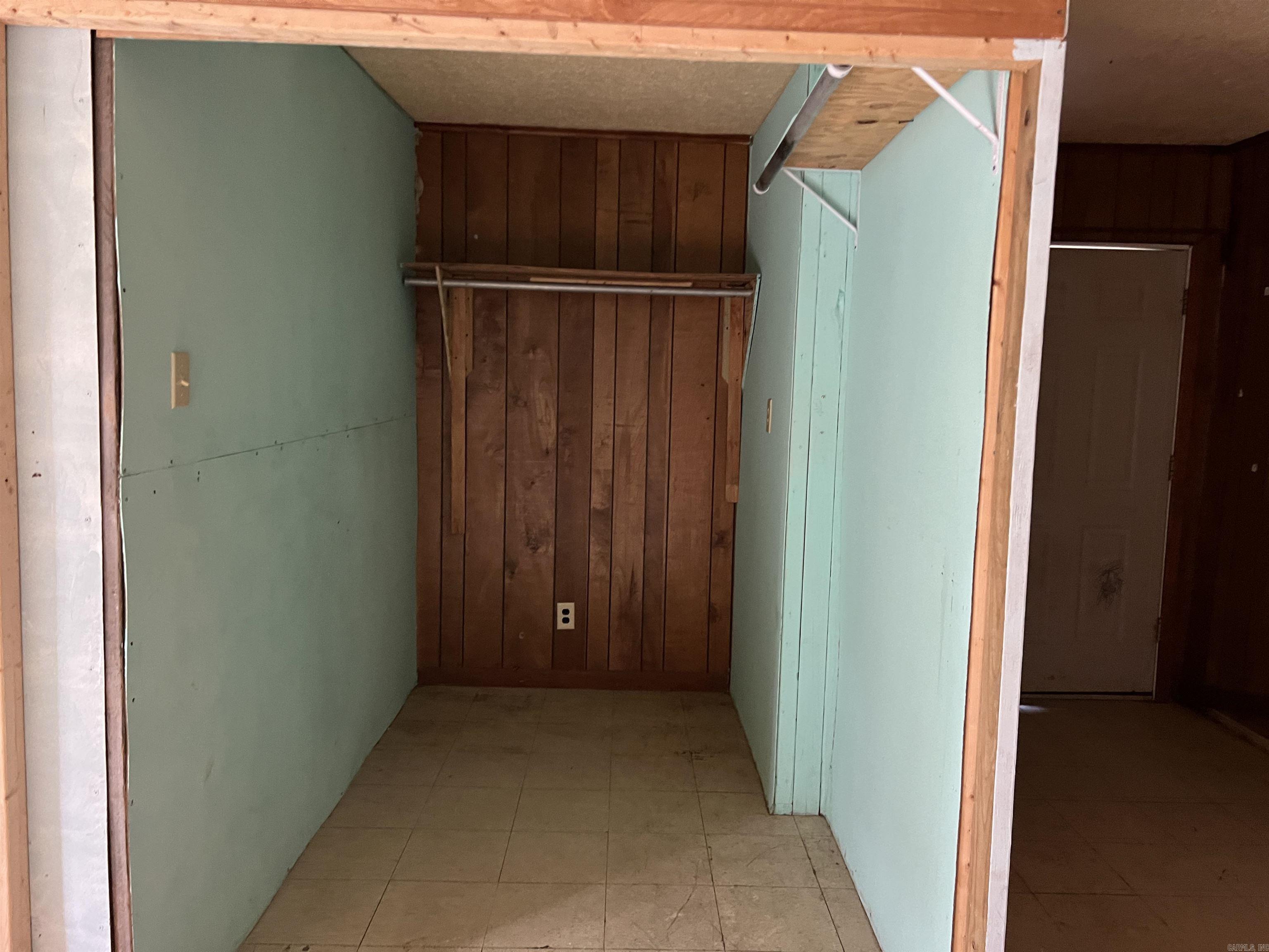 FRANKLIN - Residential