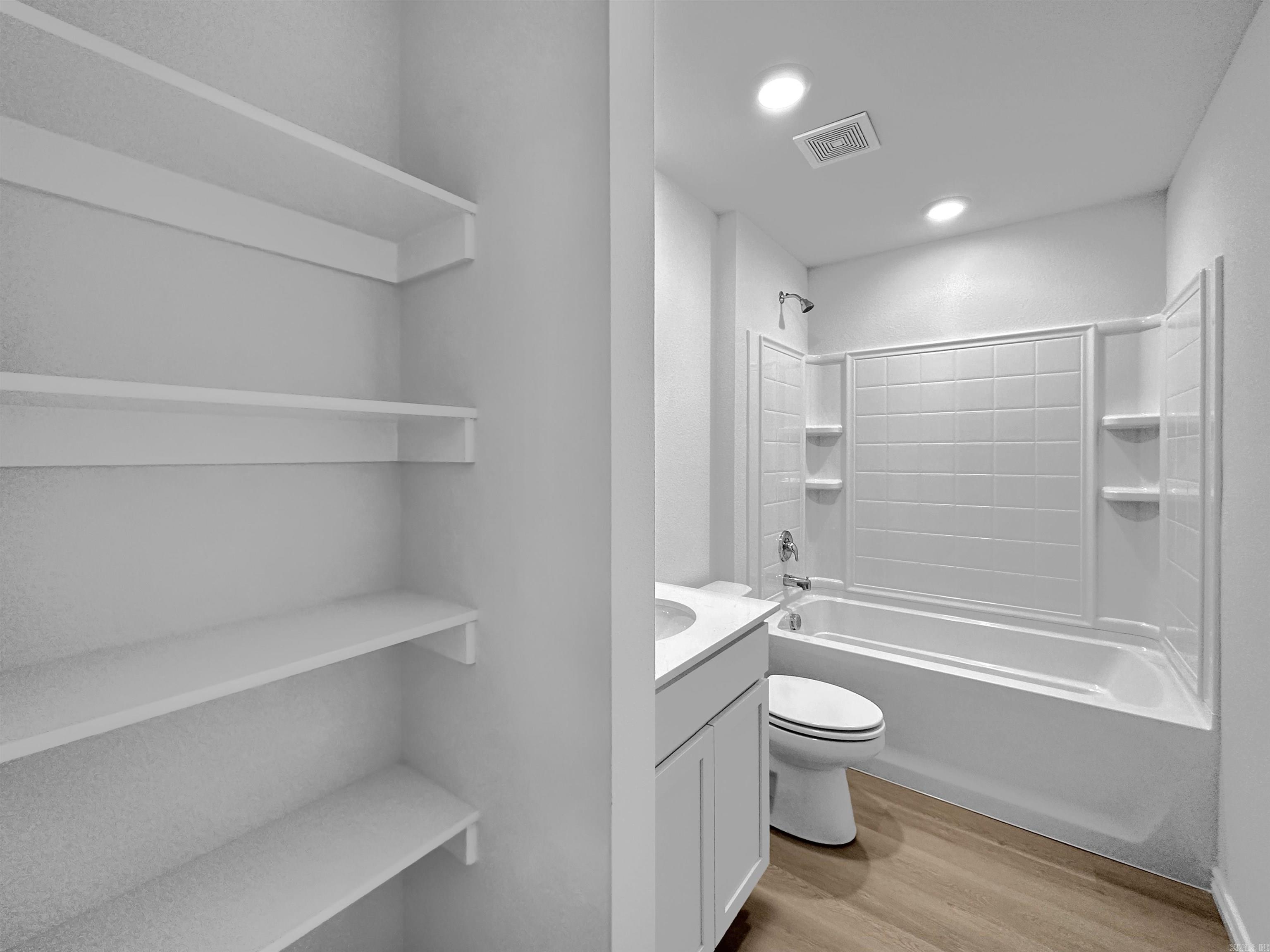 KENSINGTON PLACE - Residential