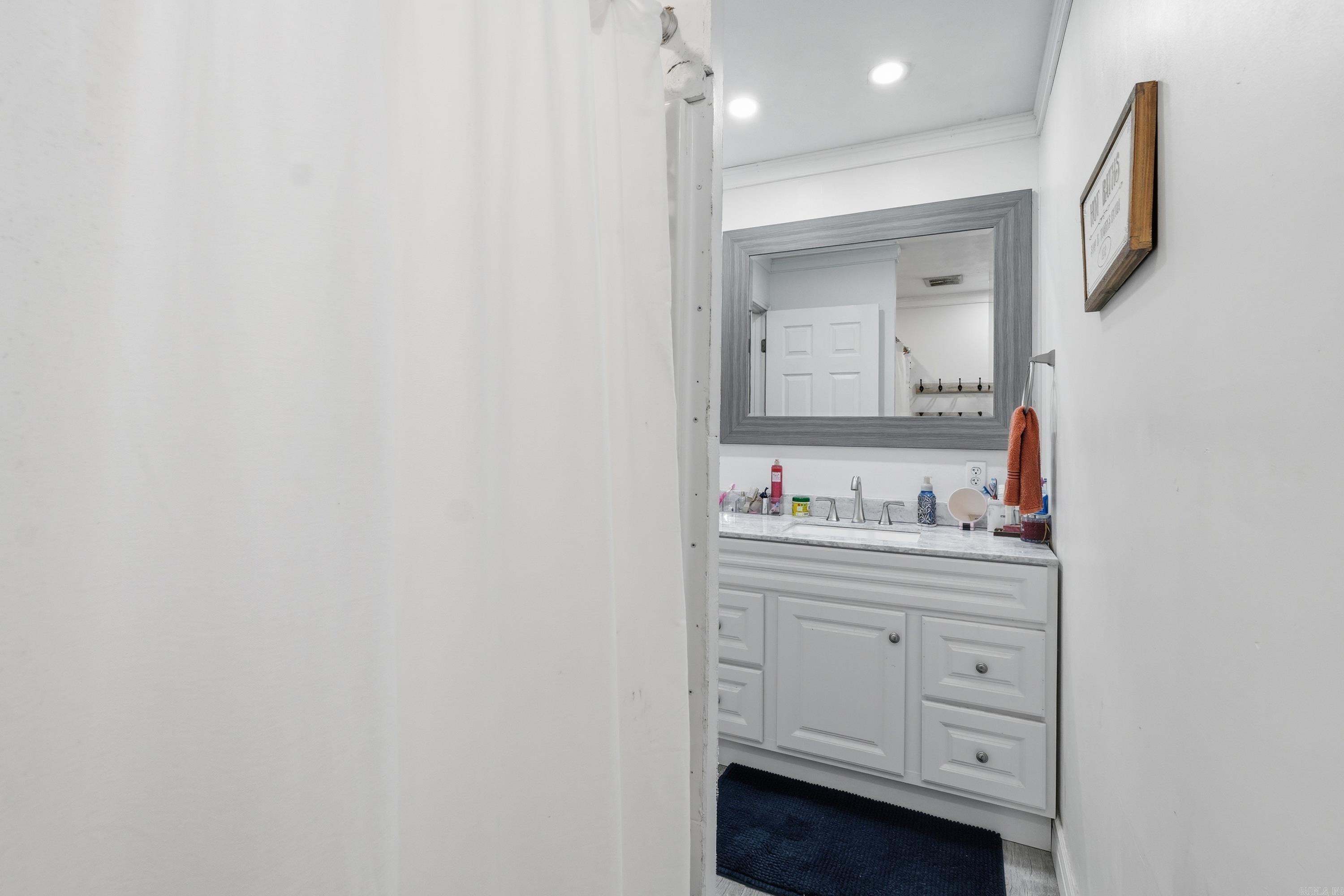 BAYSHORE ACRES - Residential