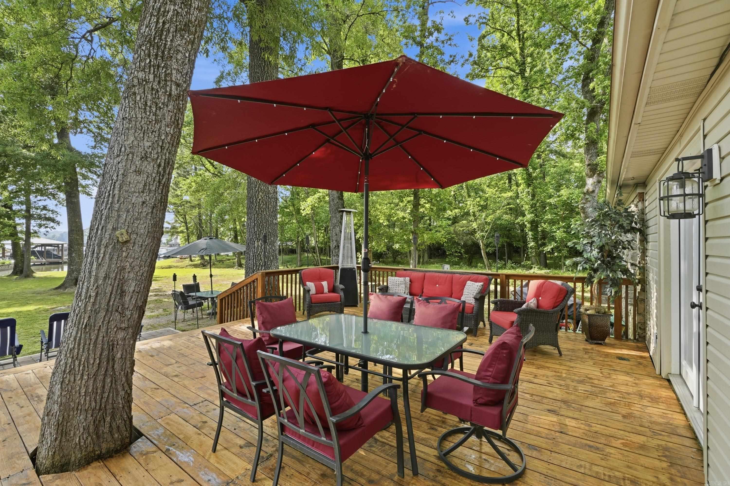 BAYSHORE ACRES - Residential