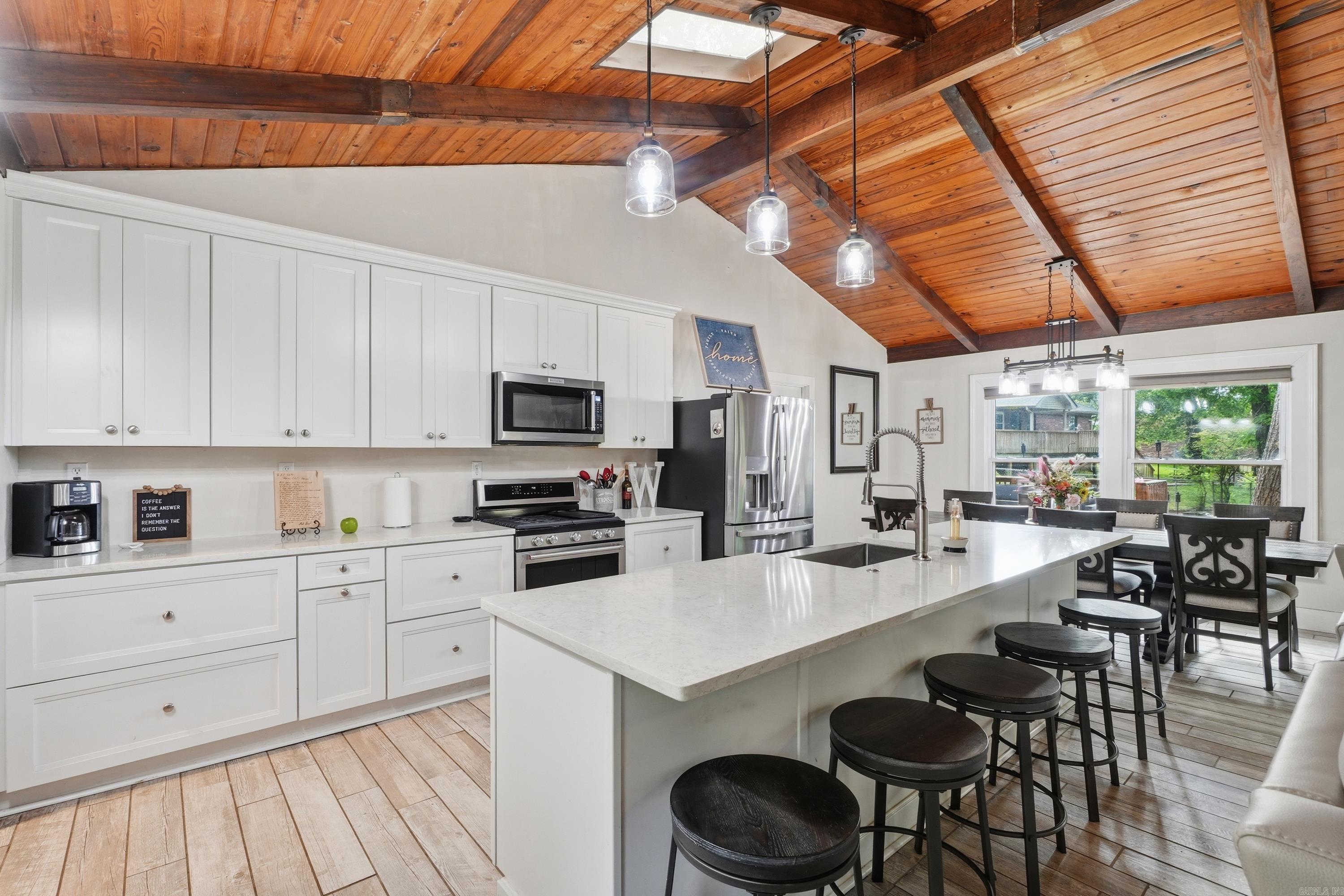 BAYSHORE ACRES - Residential