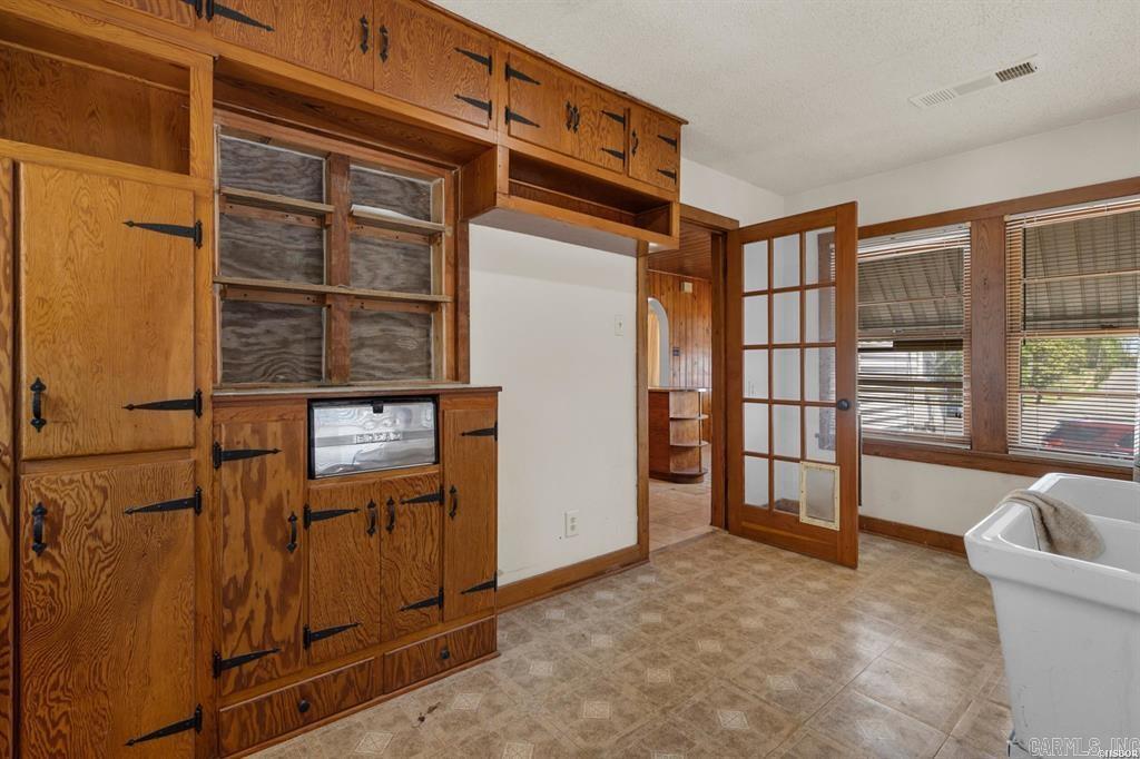 Rowles - Residential