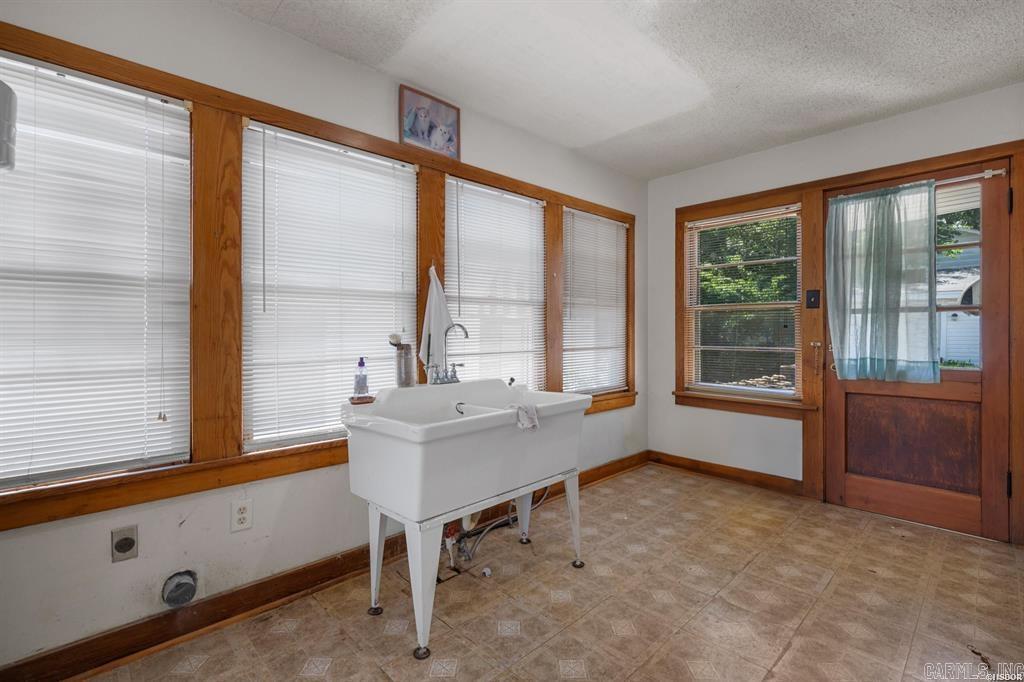 Rowles - Residential