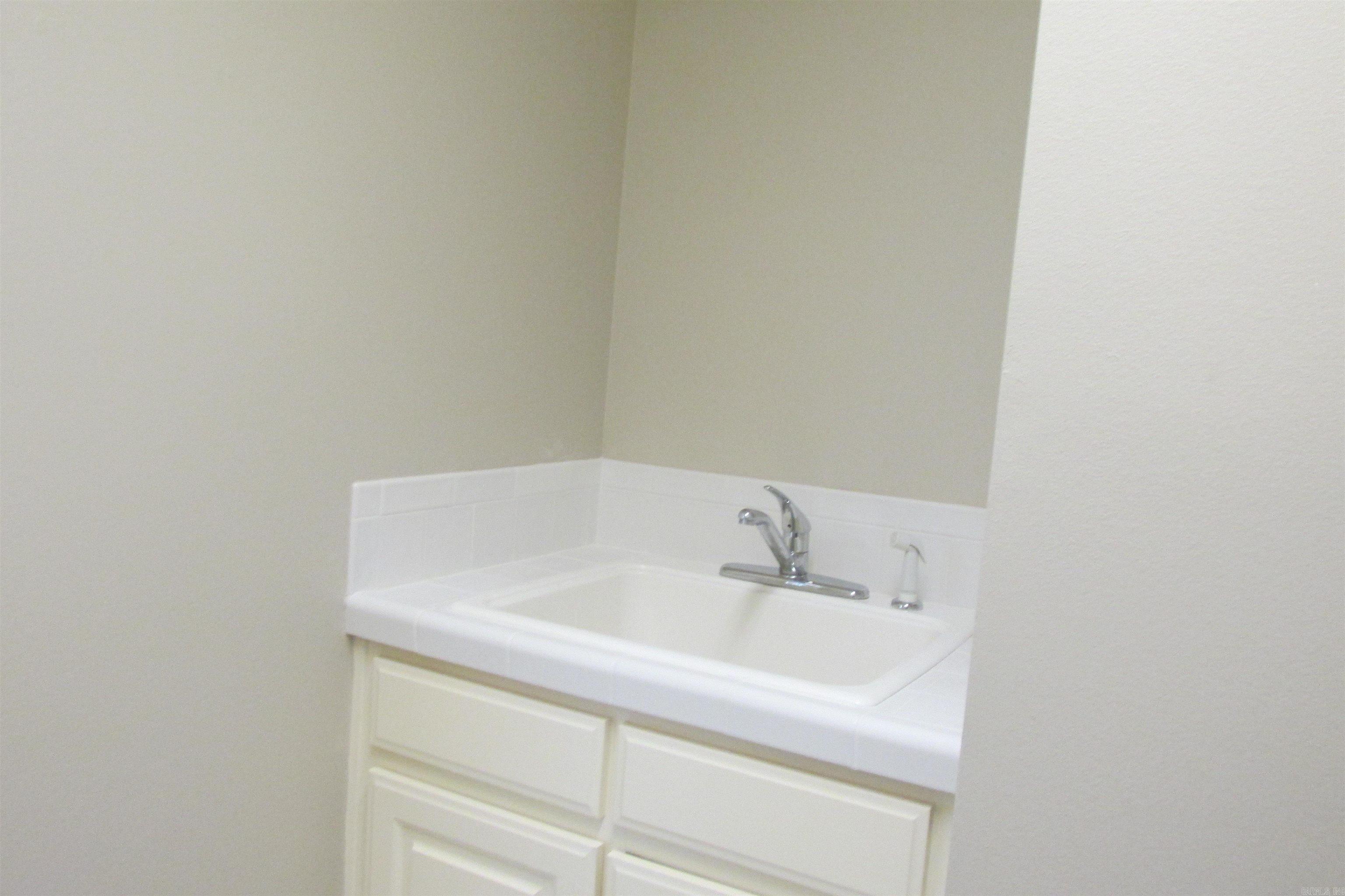 CHERRY CREEK ADDN - Residential