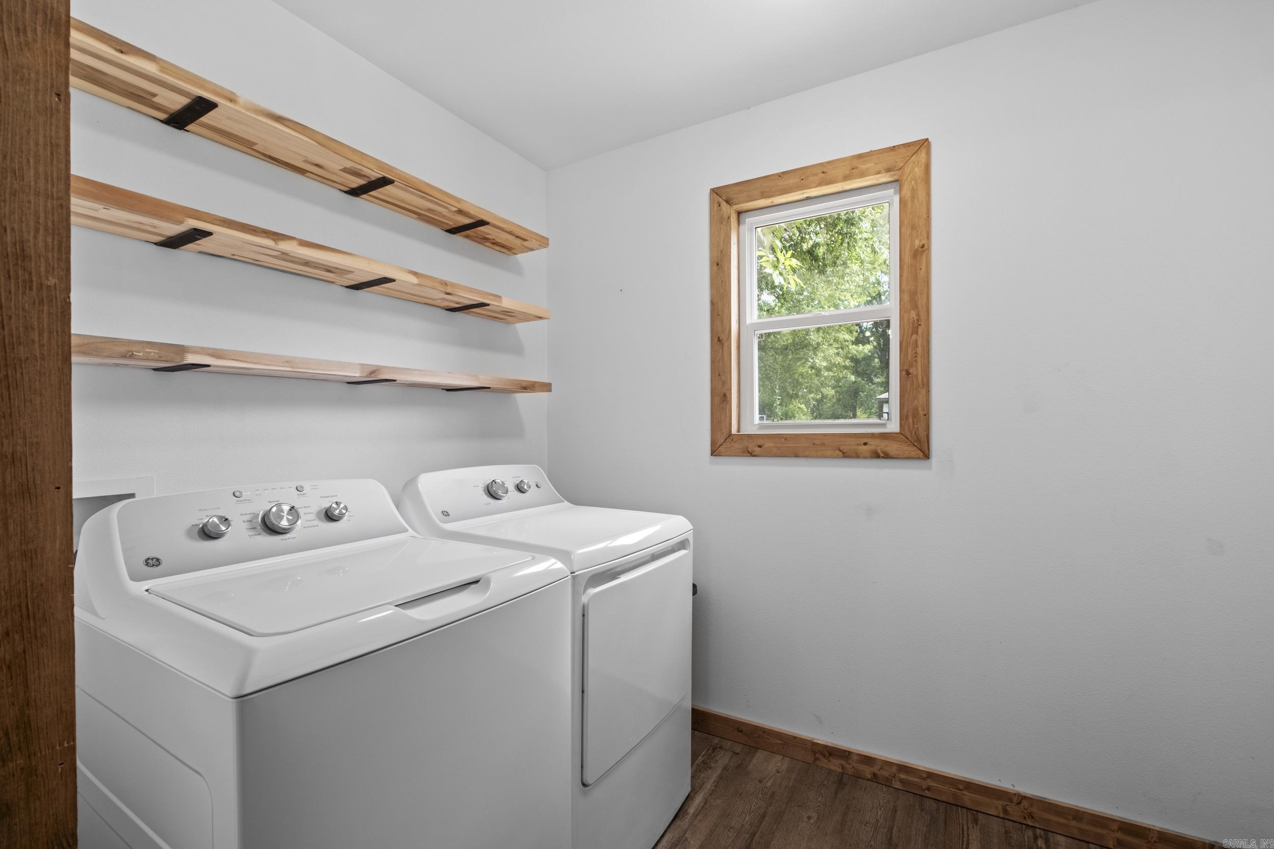 PRIVETT PARK - Residential