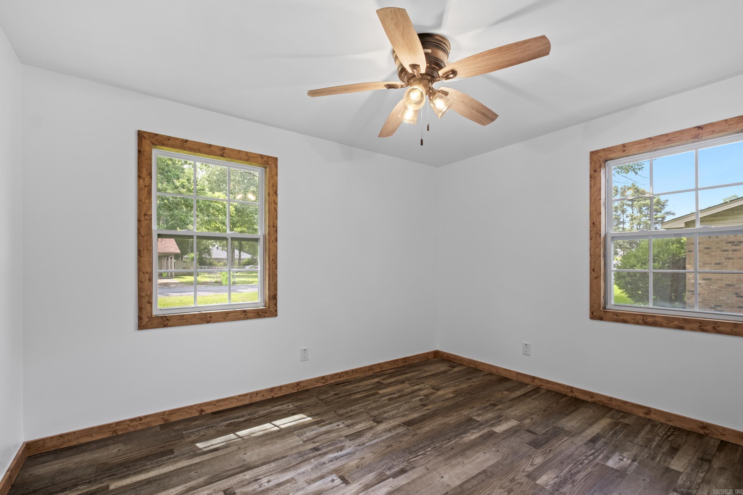 PRIVETT PARK - Residential