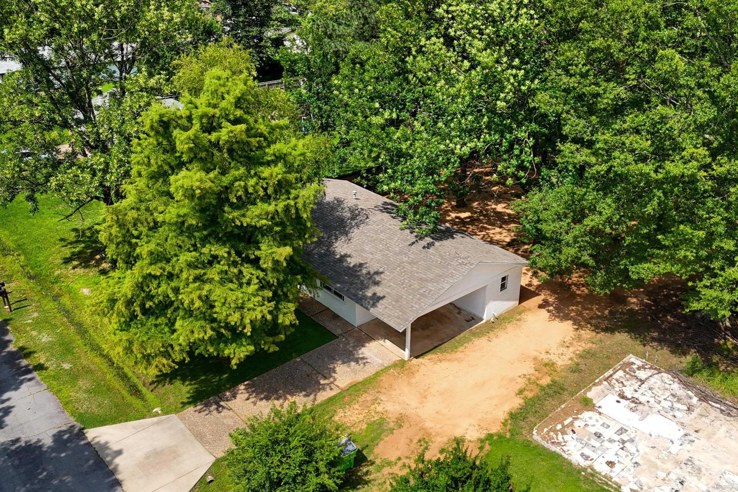 PRIVETT PARK - Residential