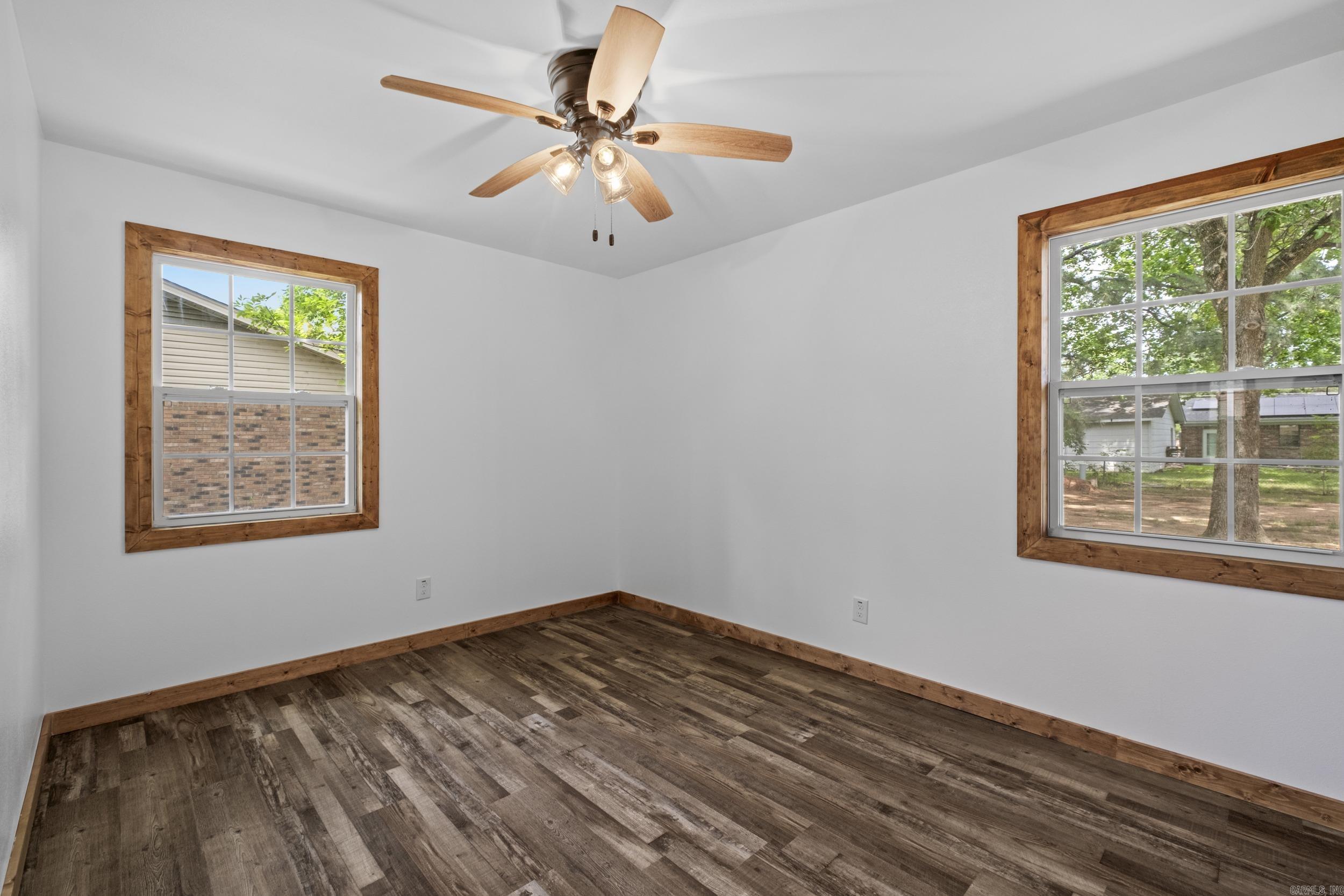 PRIVETT PARK - Residential