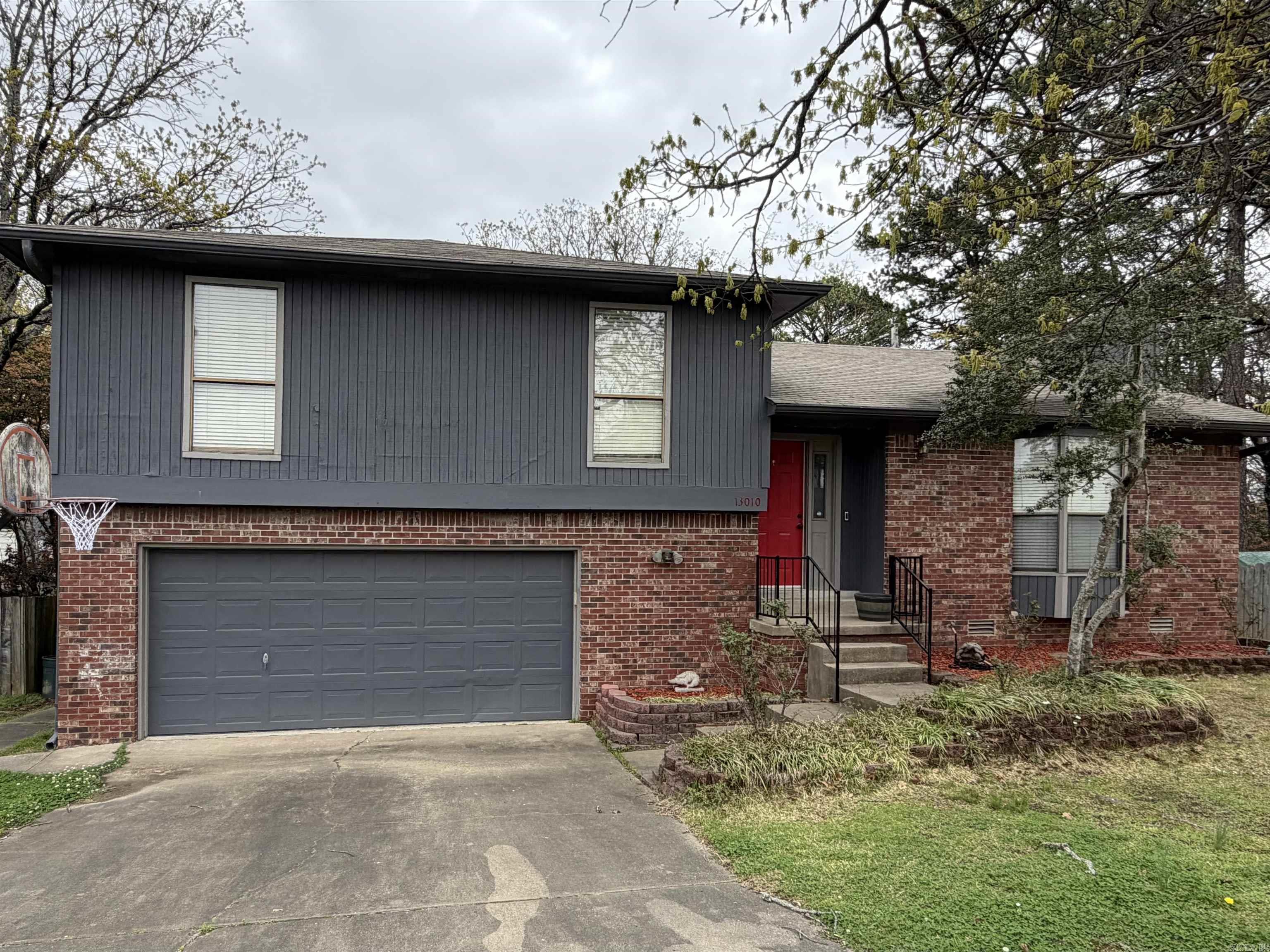 PLEASANT VIEW - Residential