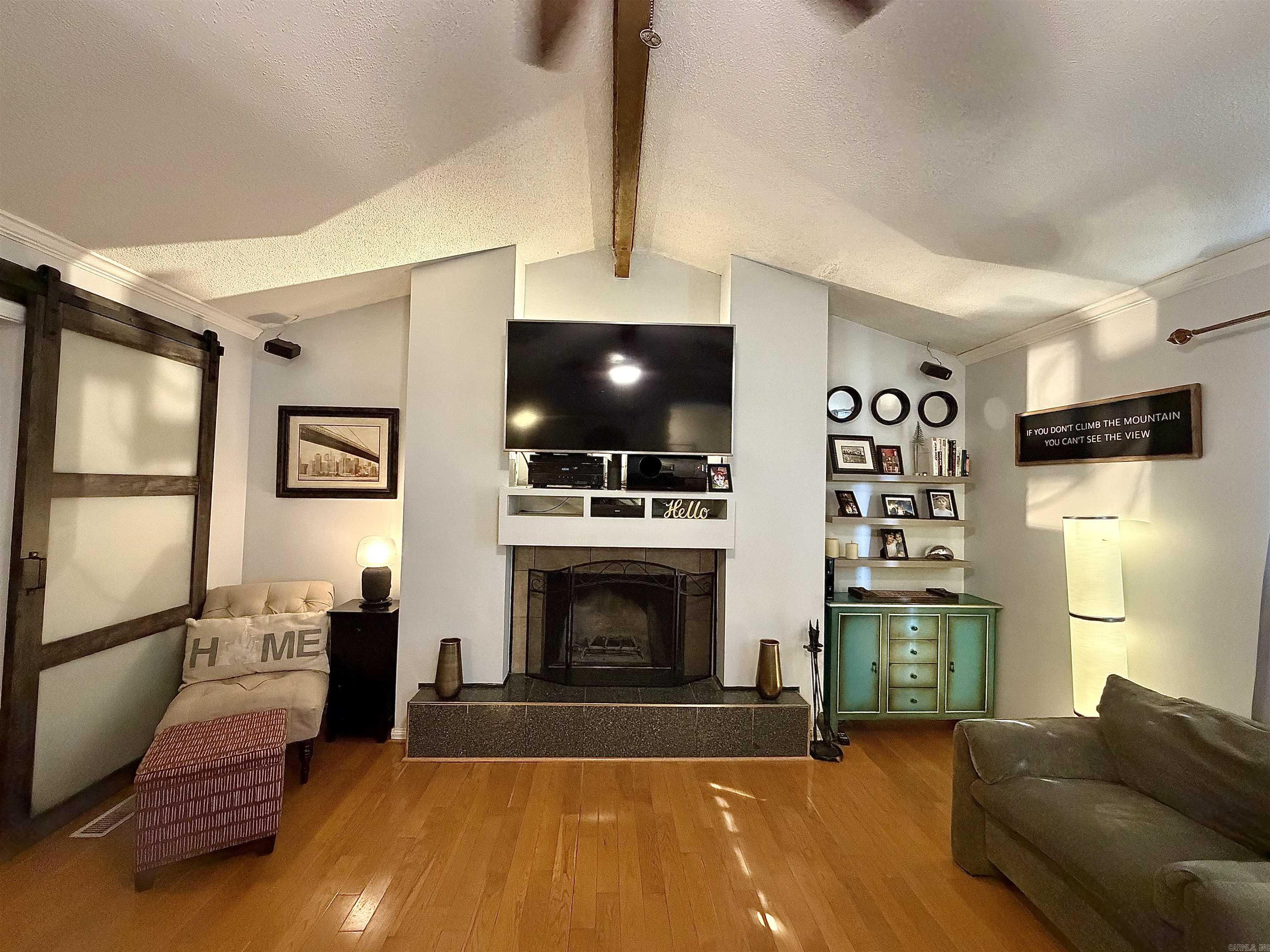 PLEASANT VIEW - Residential