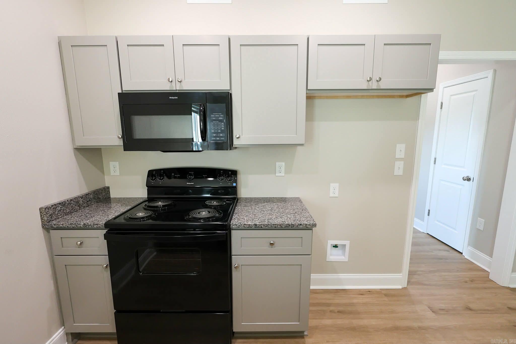 THE WRIGLEY PLACE ADDITION LOT 1 - Residential Income