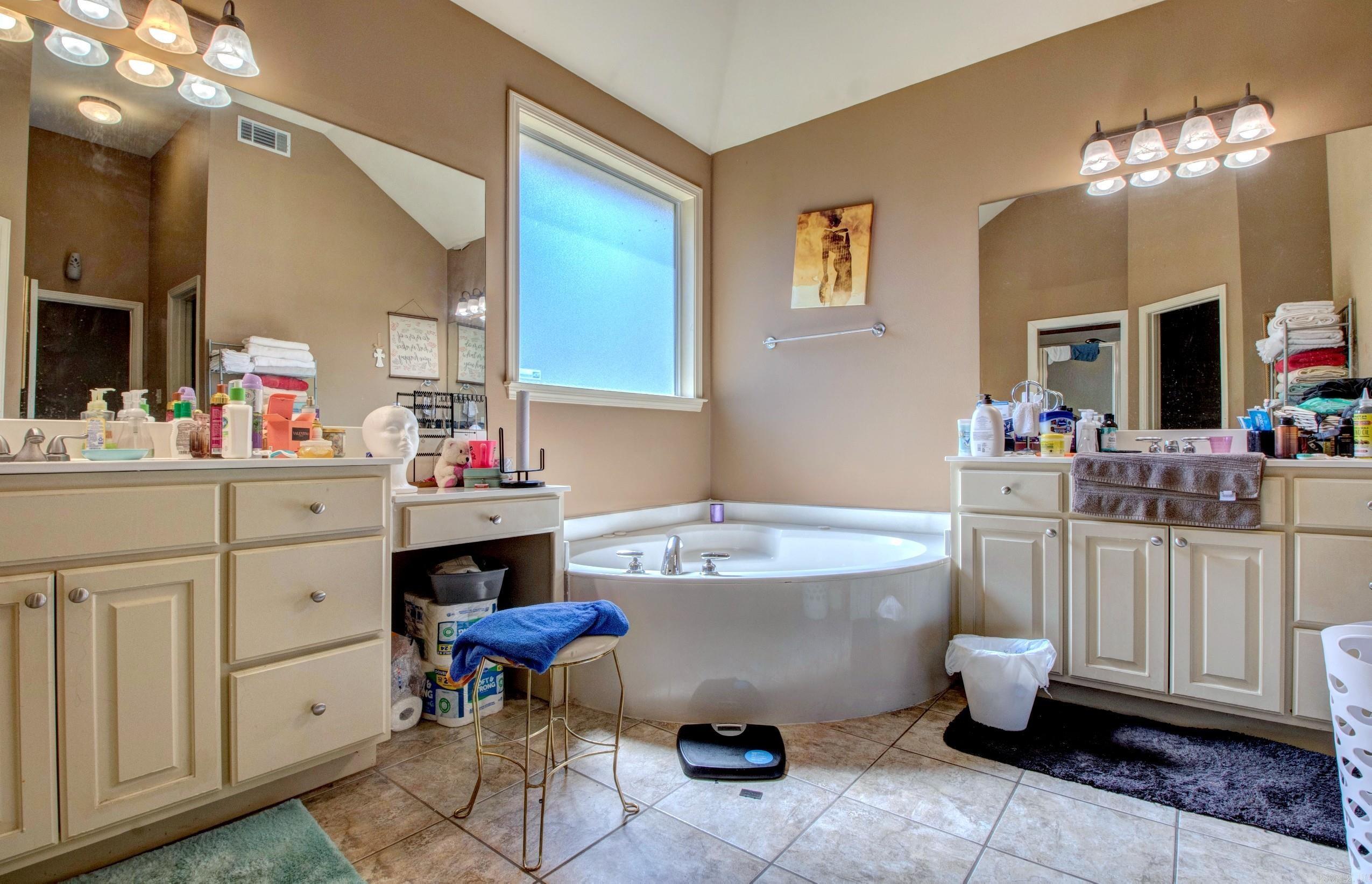 KINGSPARK TO COOK MTN VIL - Residential