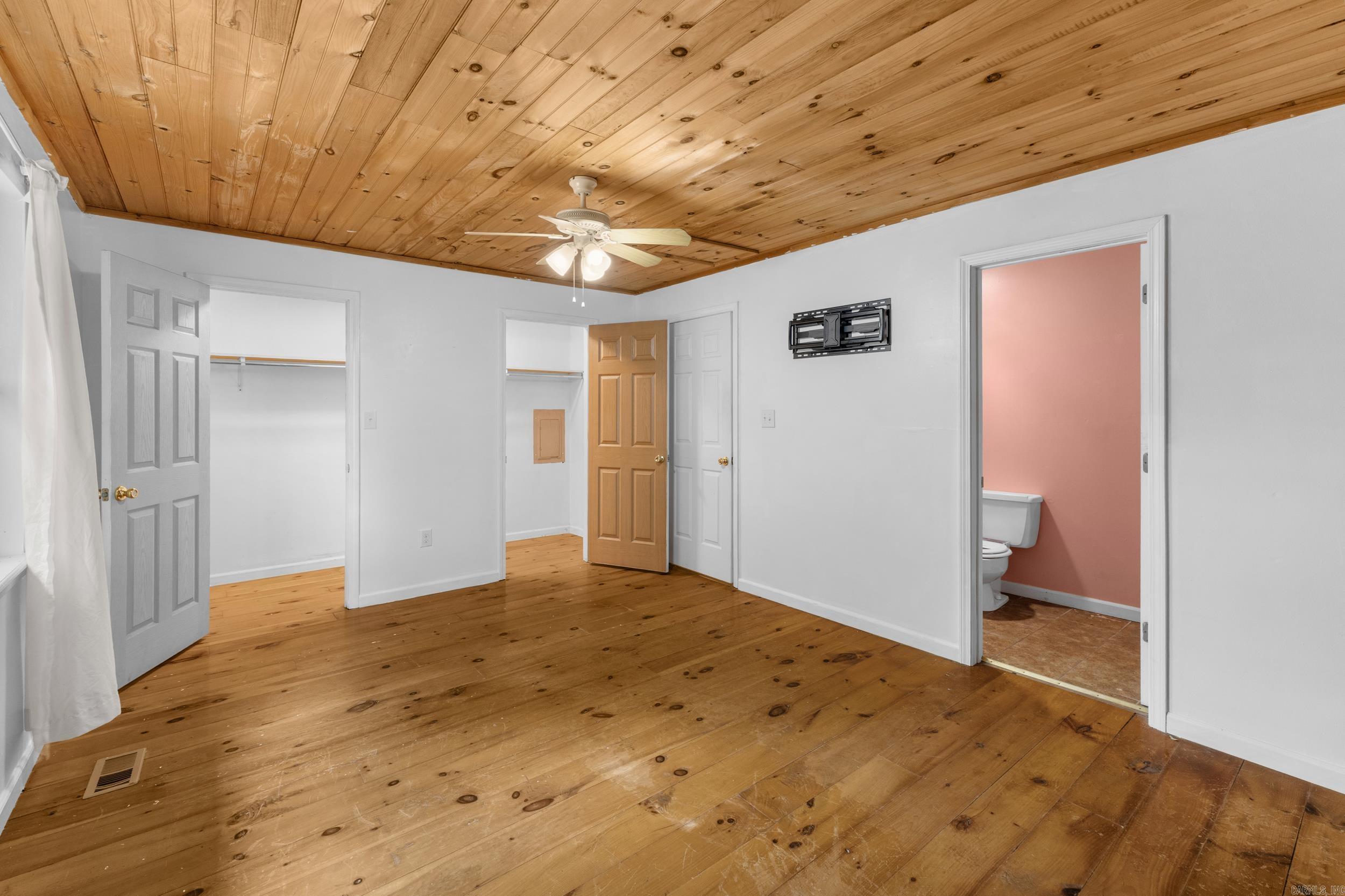 Metes & Bounds - Residential