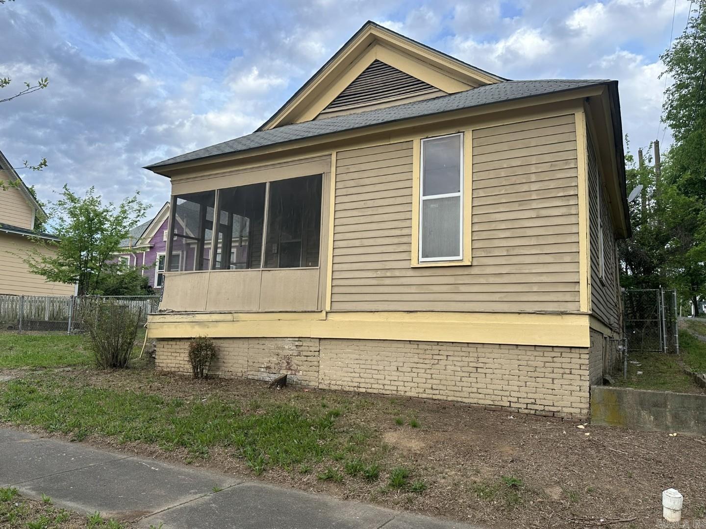 BRAGGS - Residential