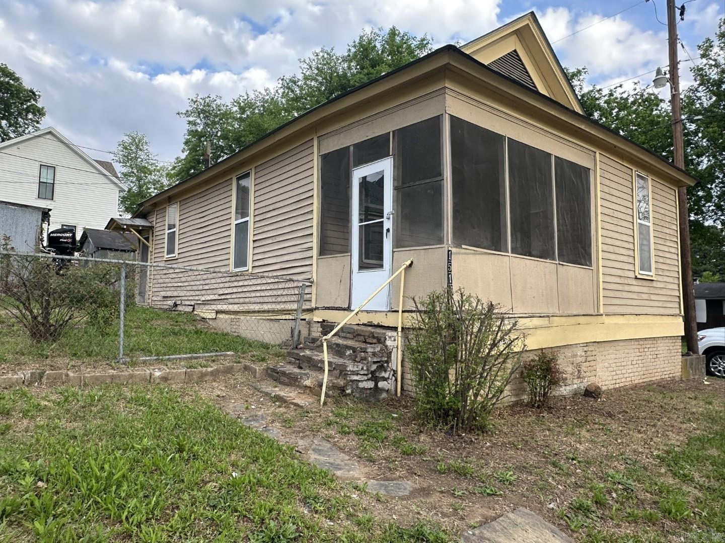 BRAGGS - Residential