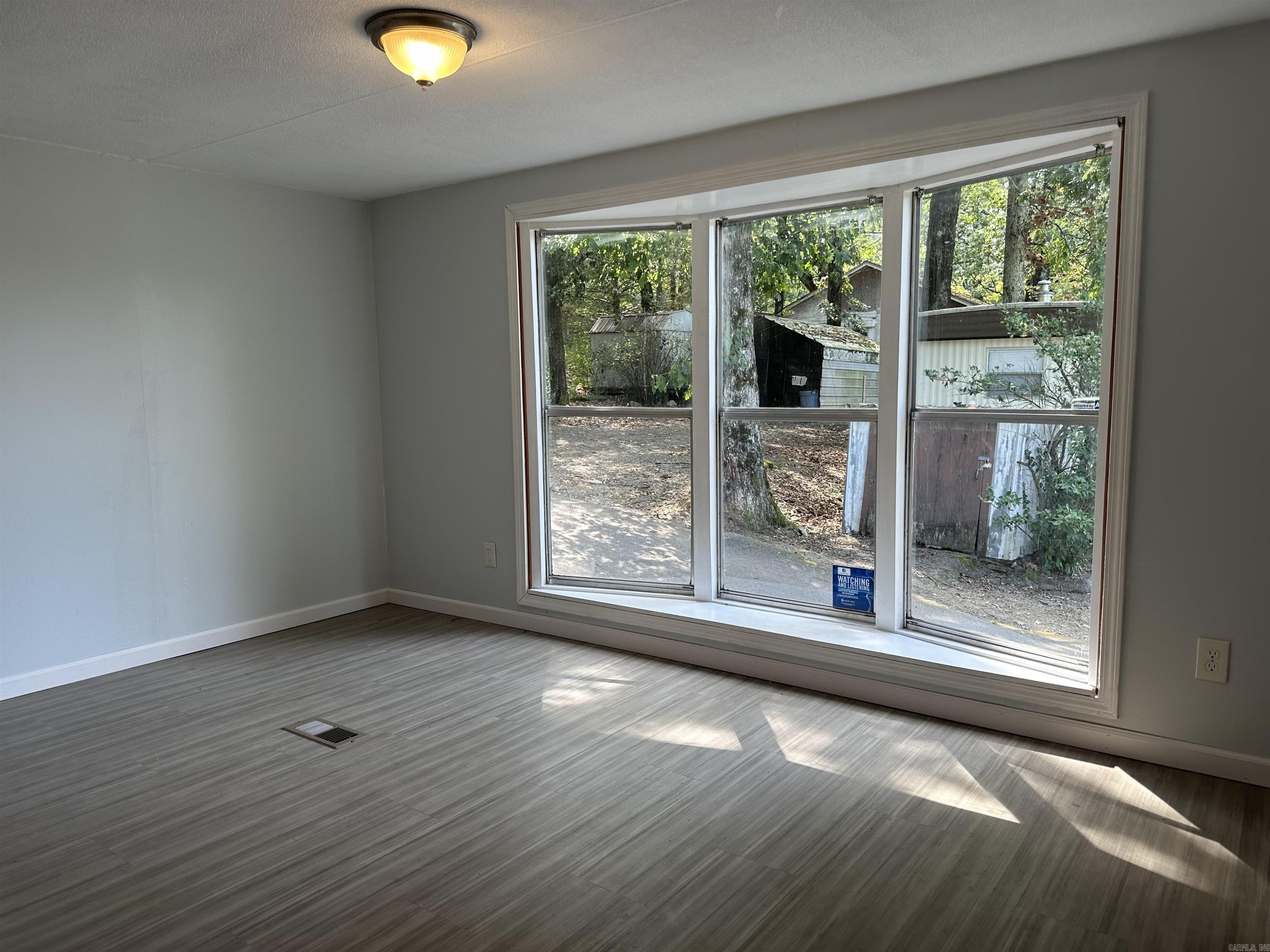 Fittsview - Residential Lease