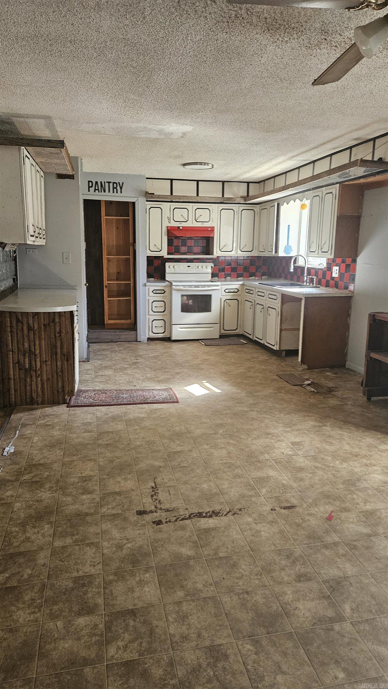 STAFFORD - Residential