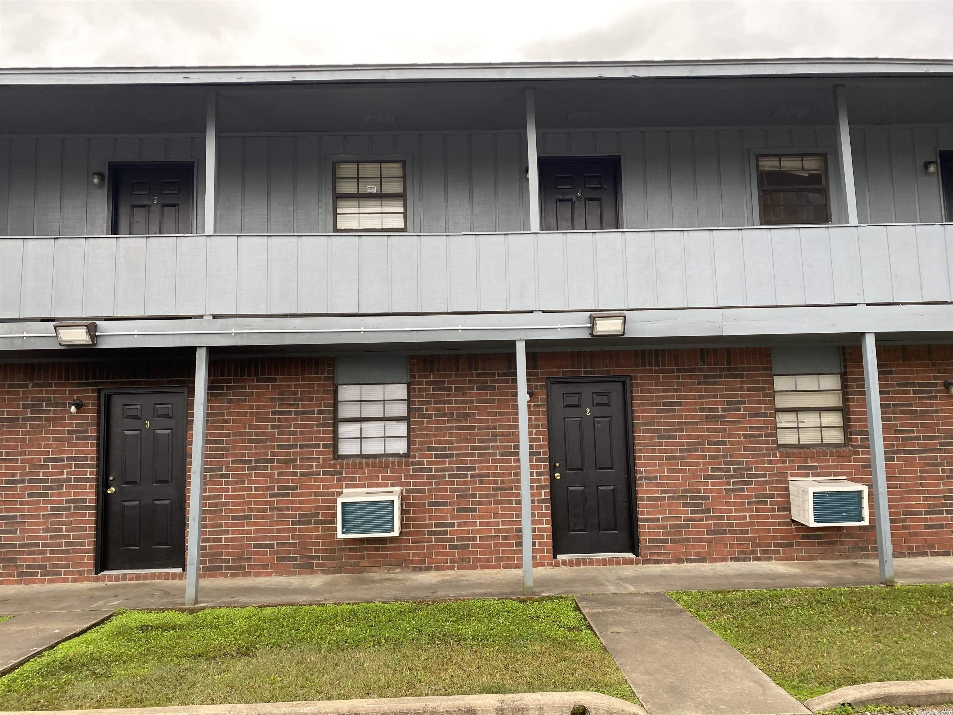 FULLY OCCUPIED APARTMENTS, PERFECT INVESTOR OPPORTUNITY, RECENTLY UPDATED INTERIOR W/UPGRADES, CENTRALLY LOCATED IN PINE BLUFF, A City in on the rise with a Going Forward Pine Bluff movement, multi million dollar Economic Development Plan working for Great things, New Casino Resort , and a lot of Great Employers in the area that have been in Pine Bluff and helped support the City for a long time, including Evergreen, JRMC Hospital, Tyson Foods, Central Maloney, to name a few. Extra lot and billboard!