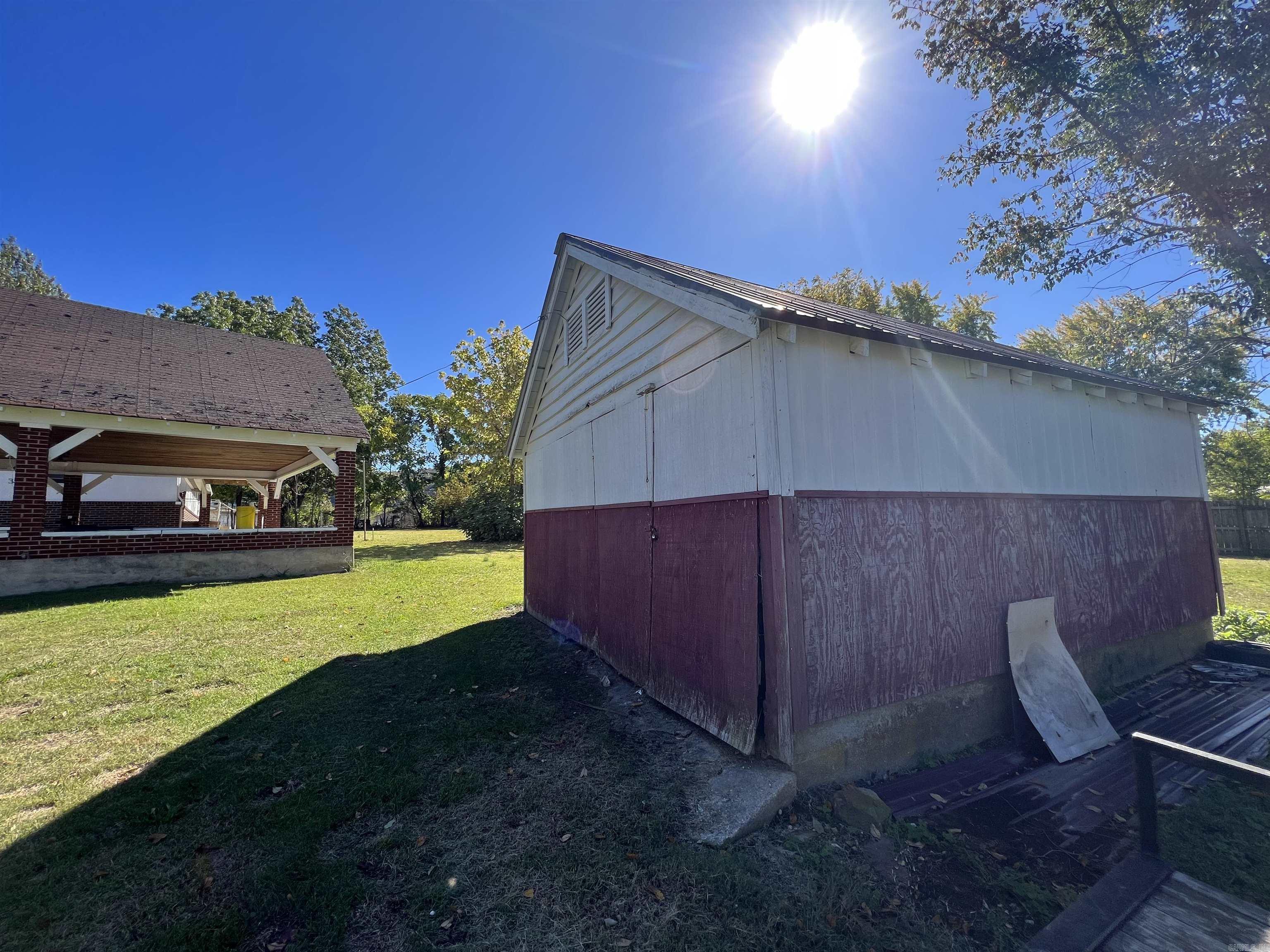 Metes & Bounds - Residential