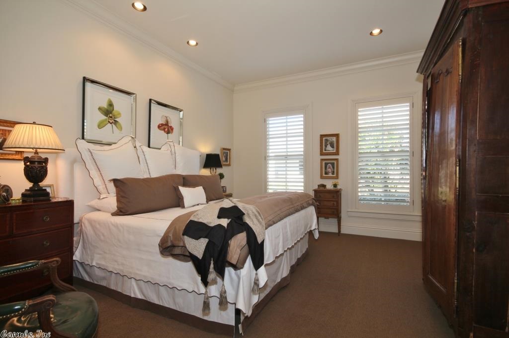 Canal Pointe - Residential