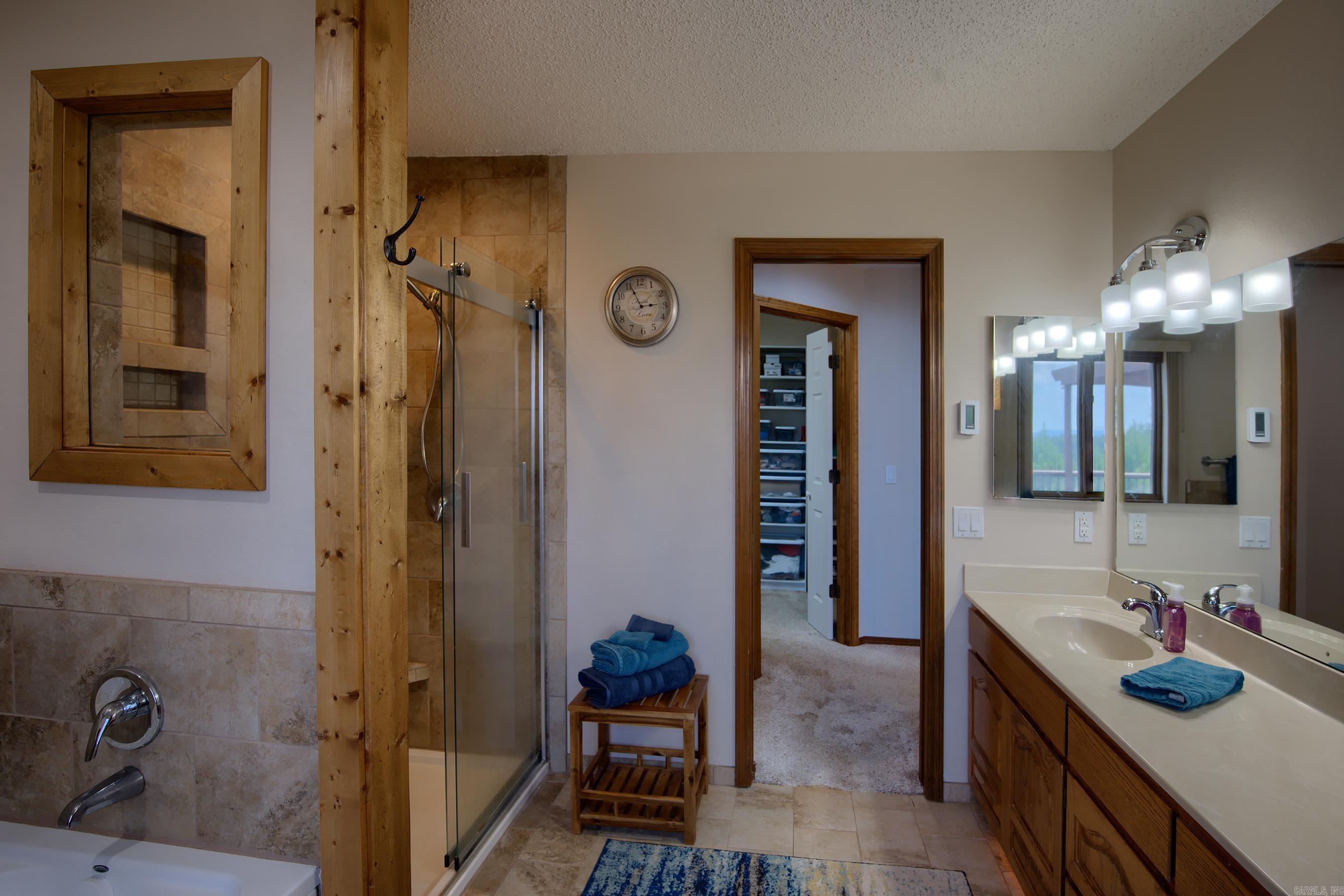 PALISANDRO - Residential