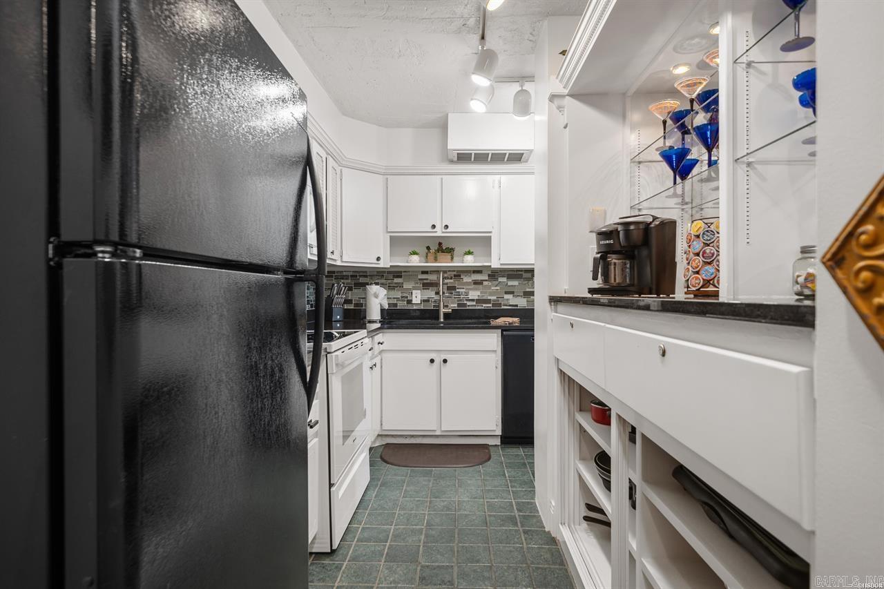 BEACON MANOR HPR - Residential