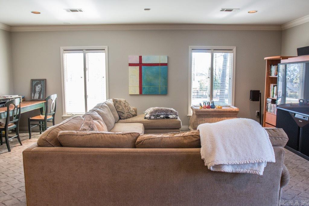PLEASANT VALLEY - Residential