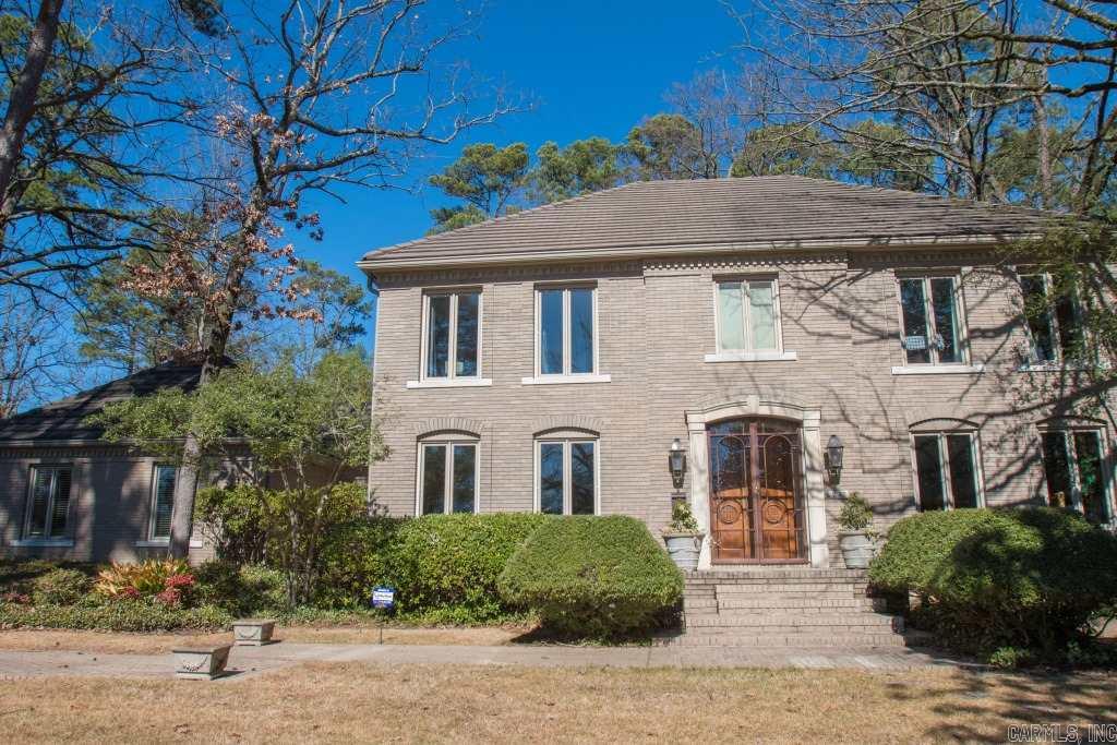 Beautiful Pleasant Valley home.  Numerous recent updates.  Excellent floor plan with formal living and dining.  Large gourmet kitchen opens into keeping room.  Wonderful family room.  Luxurious master suite and large additional guest bedrooms. Fabulous outdoor entertainment areas and landscape along with 3 car garage