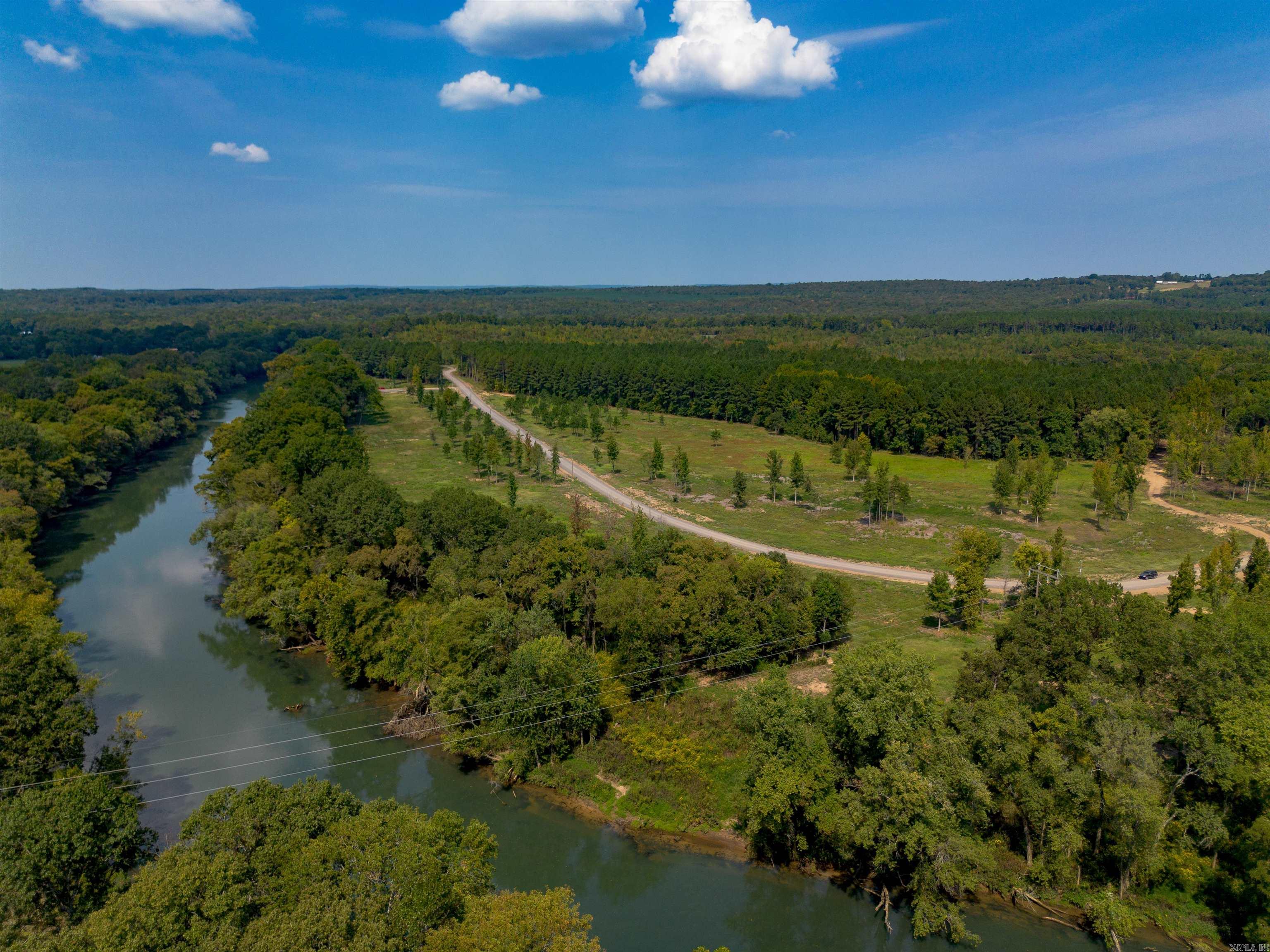 Metes & Bounds - Land