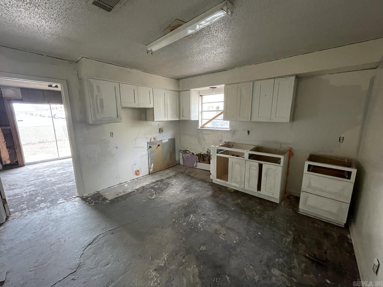 Myerson Manor - Residential