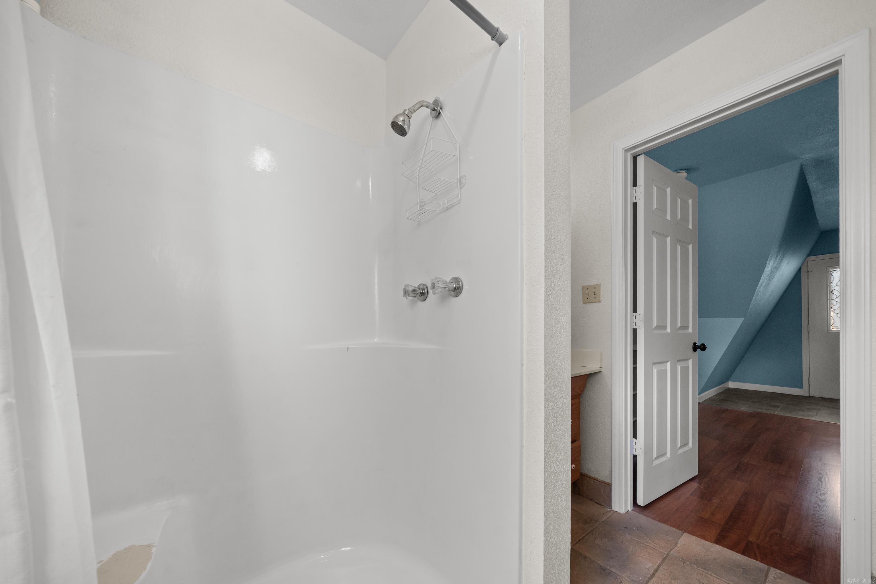 DIERKS HAYS 2ND - Residential